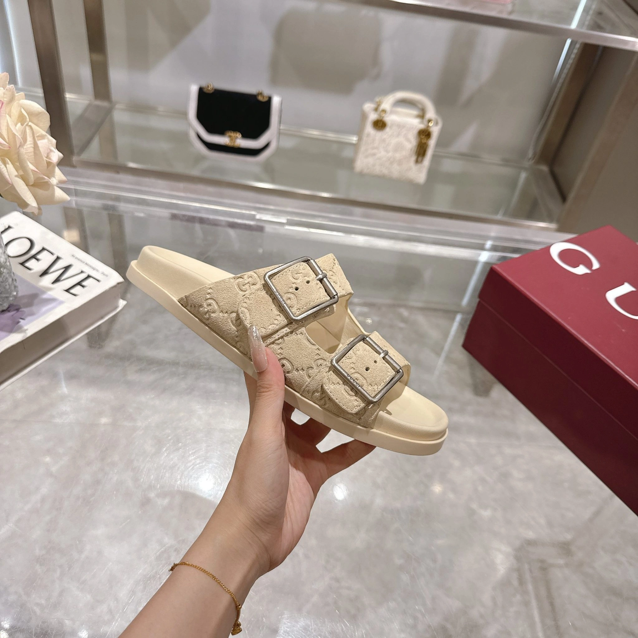 COCO- 6u33i 816380 AADUO 9511 sheephide item：E-X000J3772