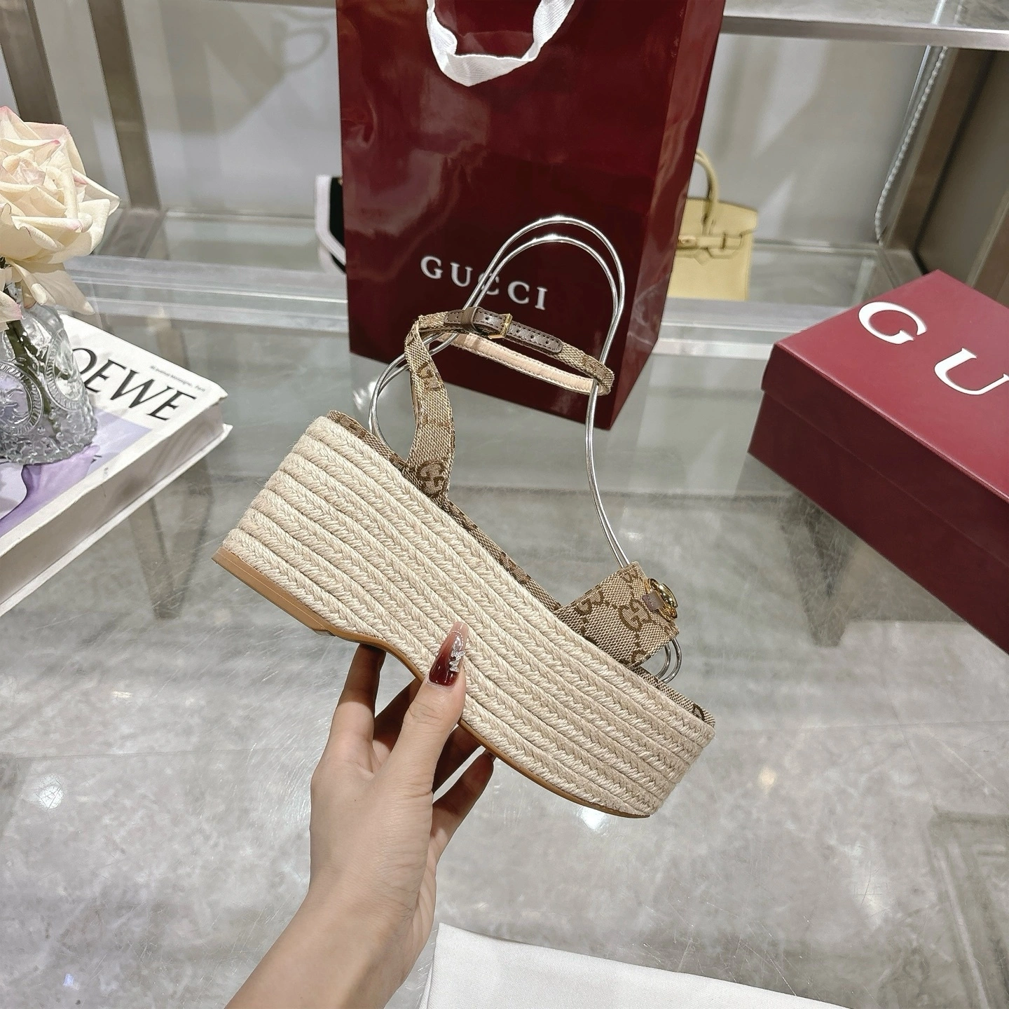 COCO- 6u33i 816692 H6320 9744 sheephide item:E-X000F1948