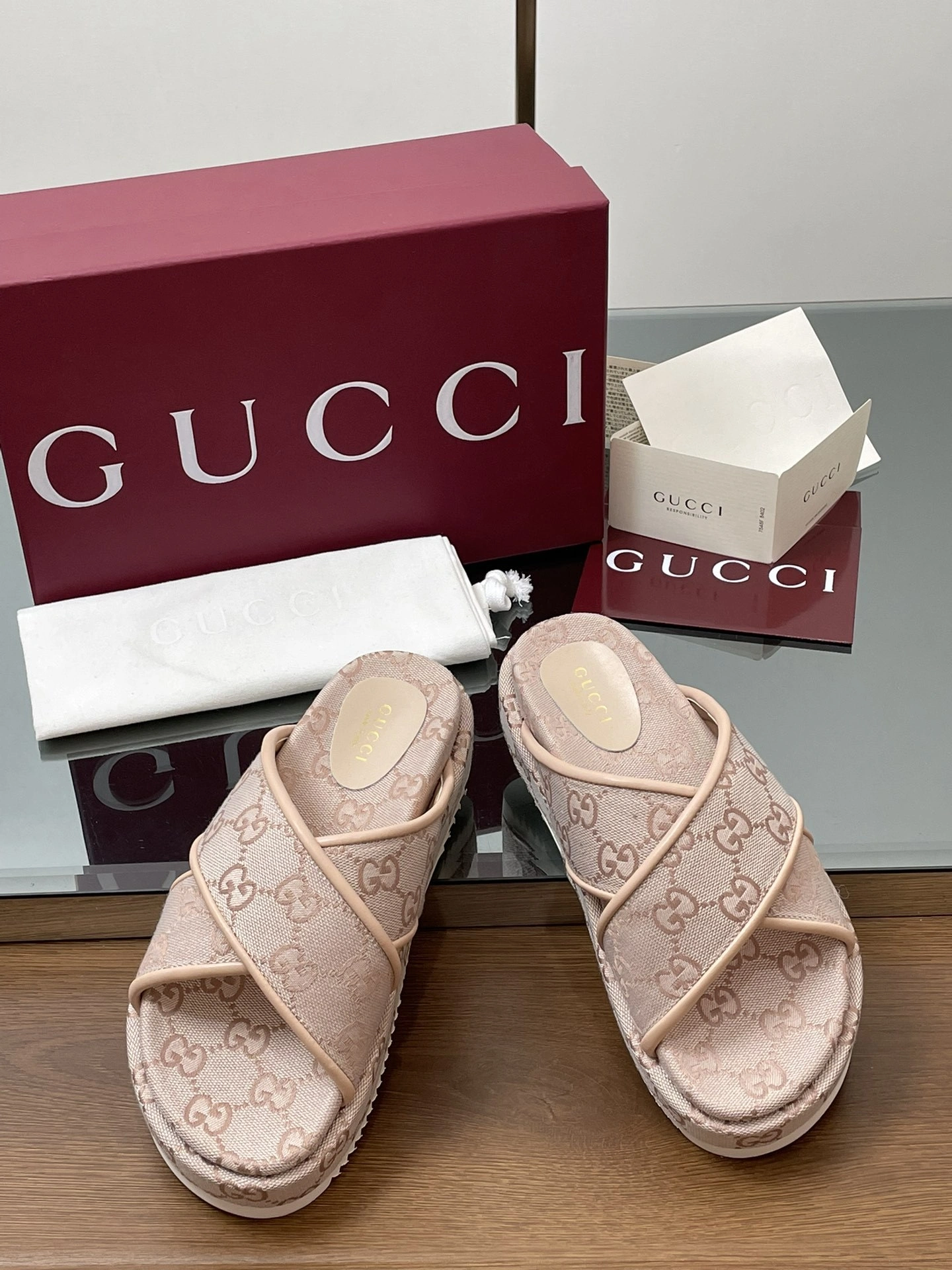 COCO- 6u33i 816798 FAD9D 6845 cowhide item:E-X002F1944