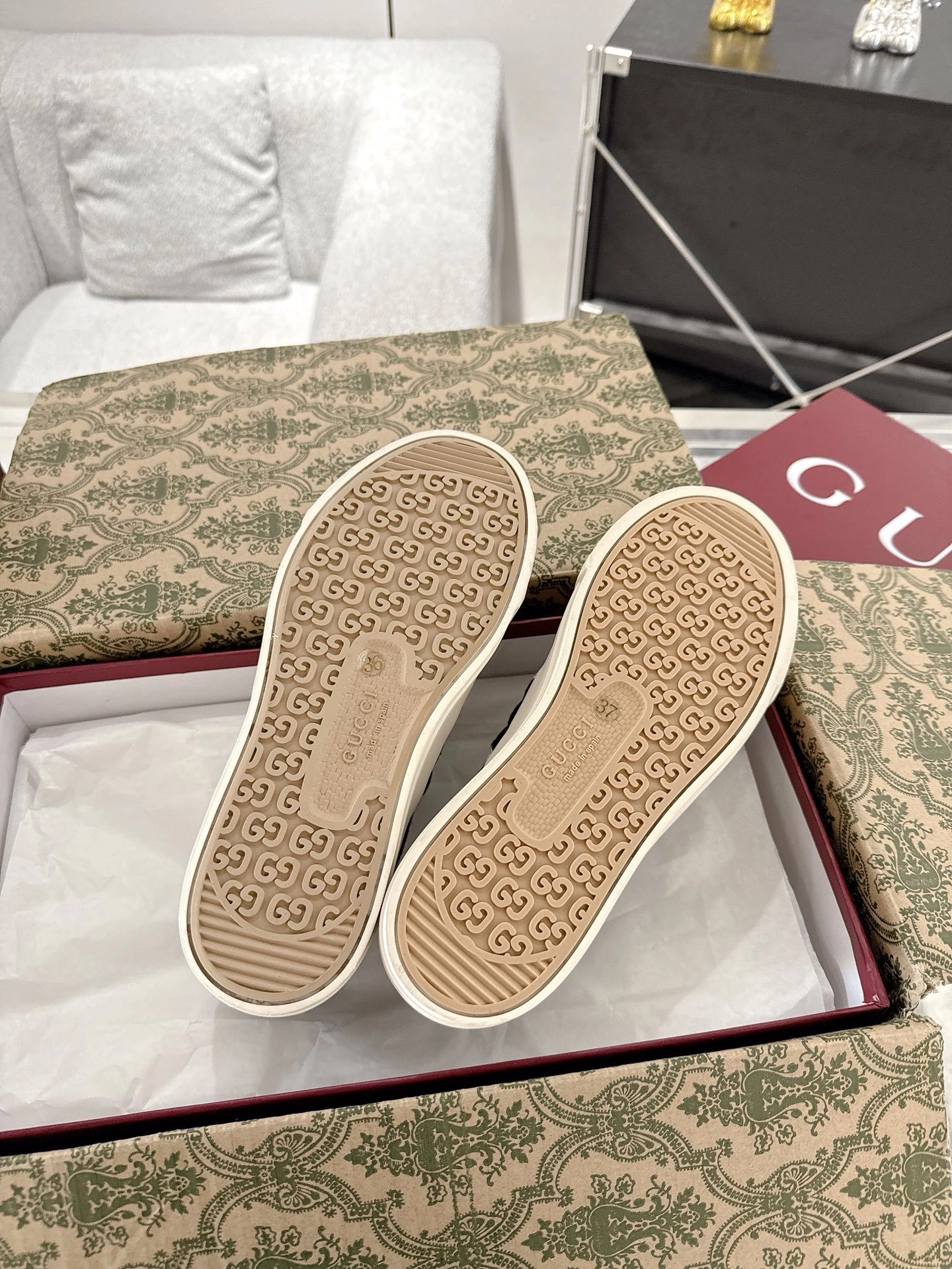 COCO- 6u33i 816879 FABZZ 1062 item：E-X000J3825