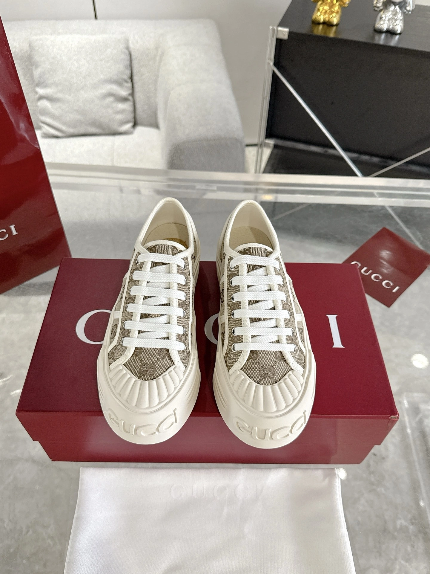 COCO- 6u33i 831825 20Q20 9745 item：E-X000J3824