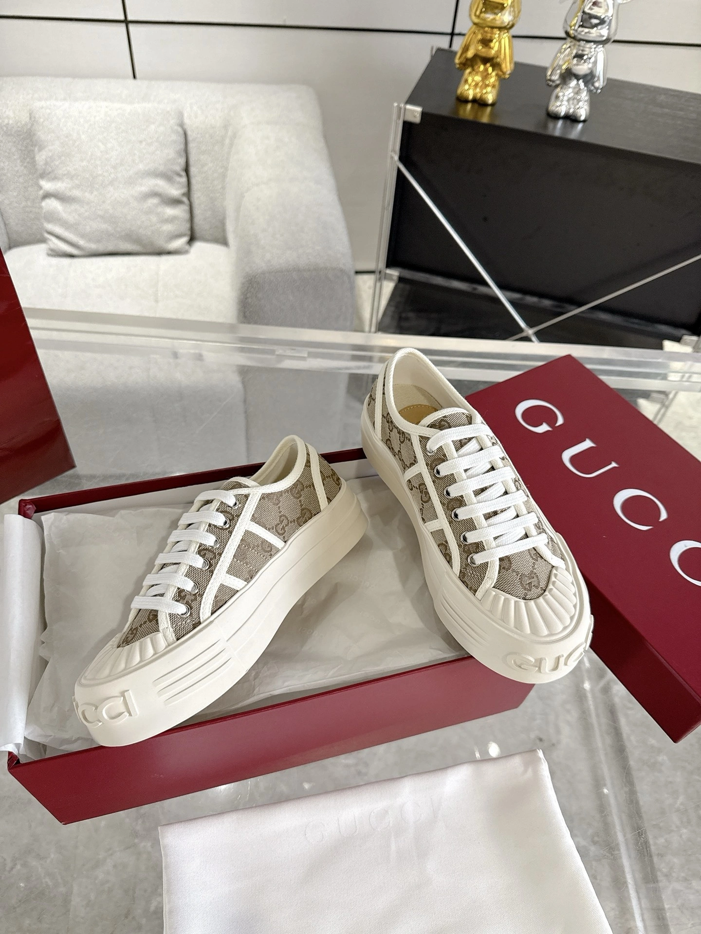 COCO- 6u33i 831825 20Q20 9745 item：E-X000J3824