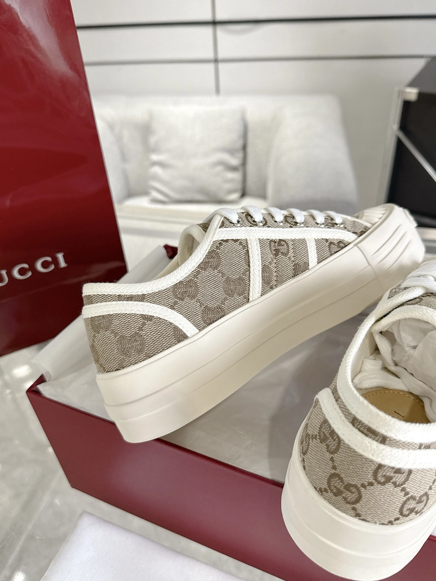 COCO- 6u33i 831825 20Q20 9745 item：E-X000J3824