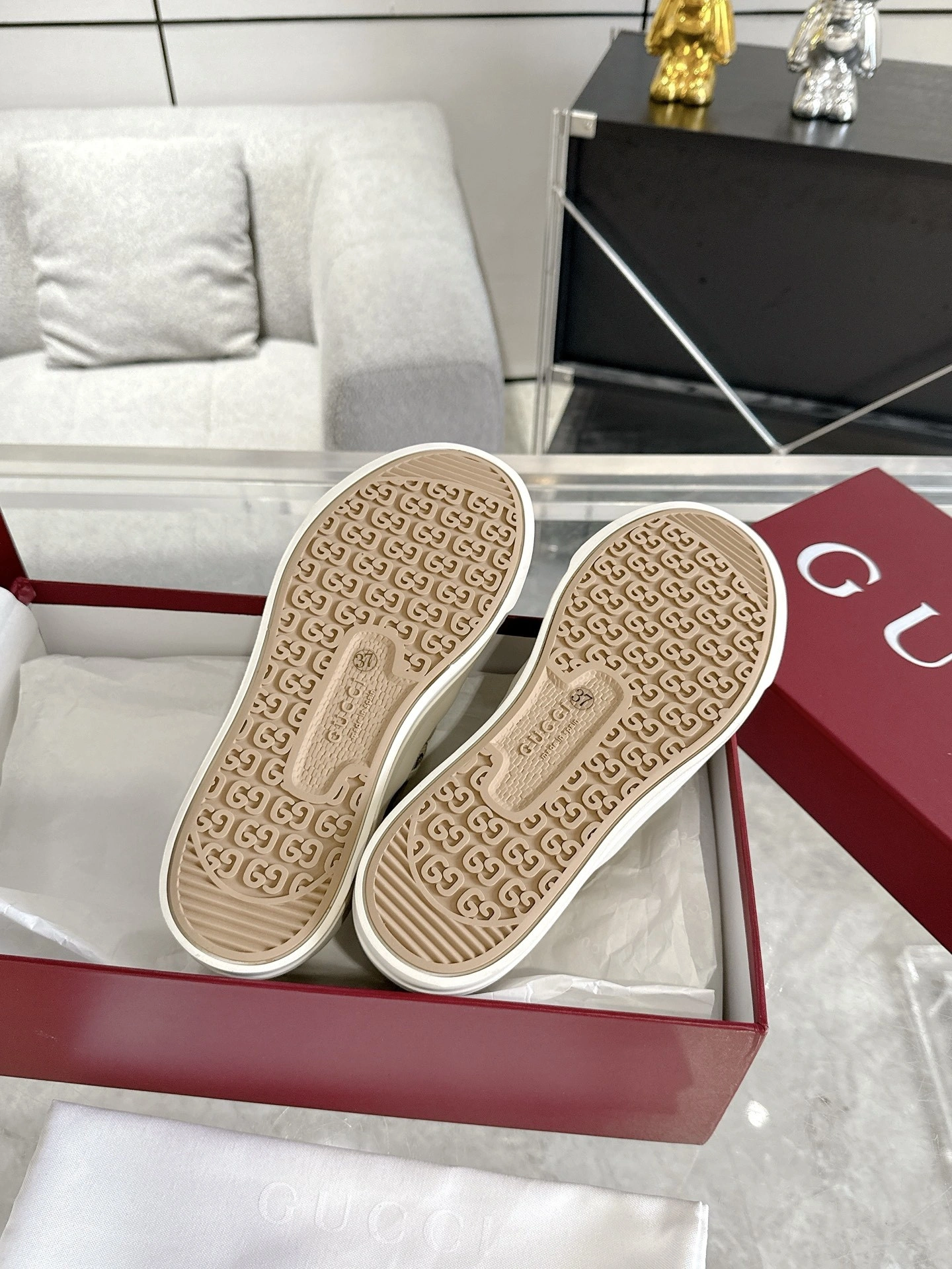 COCO- 6u33i 831825 20Q20 9745 item：E-X000J3824