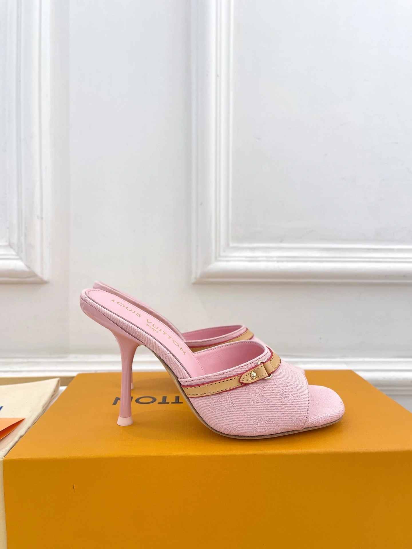 &COCO- 8V 1ADIFX sheepskin item：E-X000J0195H