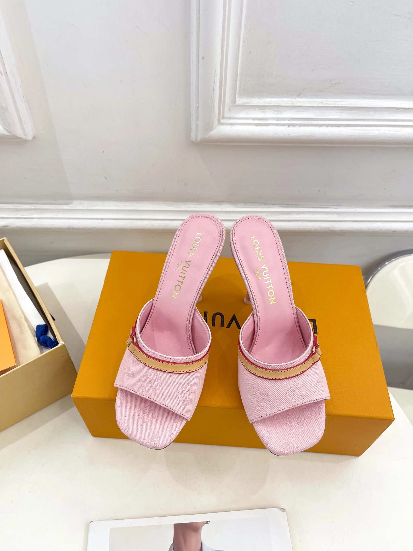 &COCO- 8V 1ADIFX sheepskin item：E-X000J0195H
