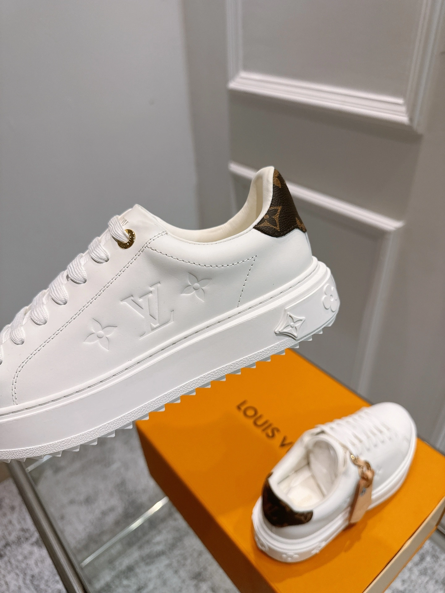 COCO- 8V 1AGUX8 cowhide sheepskin Thick soles:4CM item:E-X362H2711