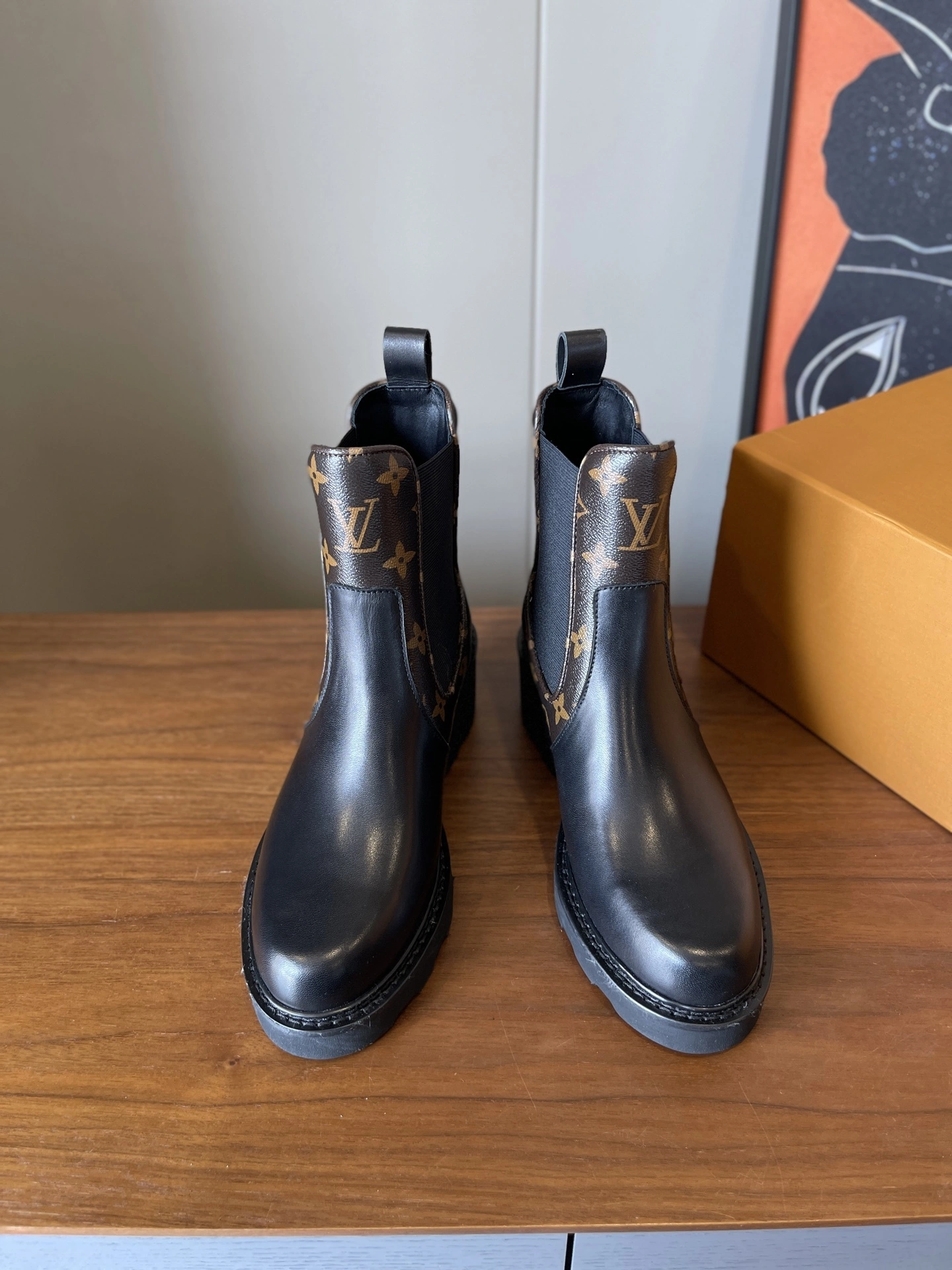 COCO- 8V 1AIEJ0 Calfskin cowhide item：E-X003L1320B