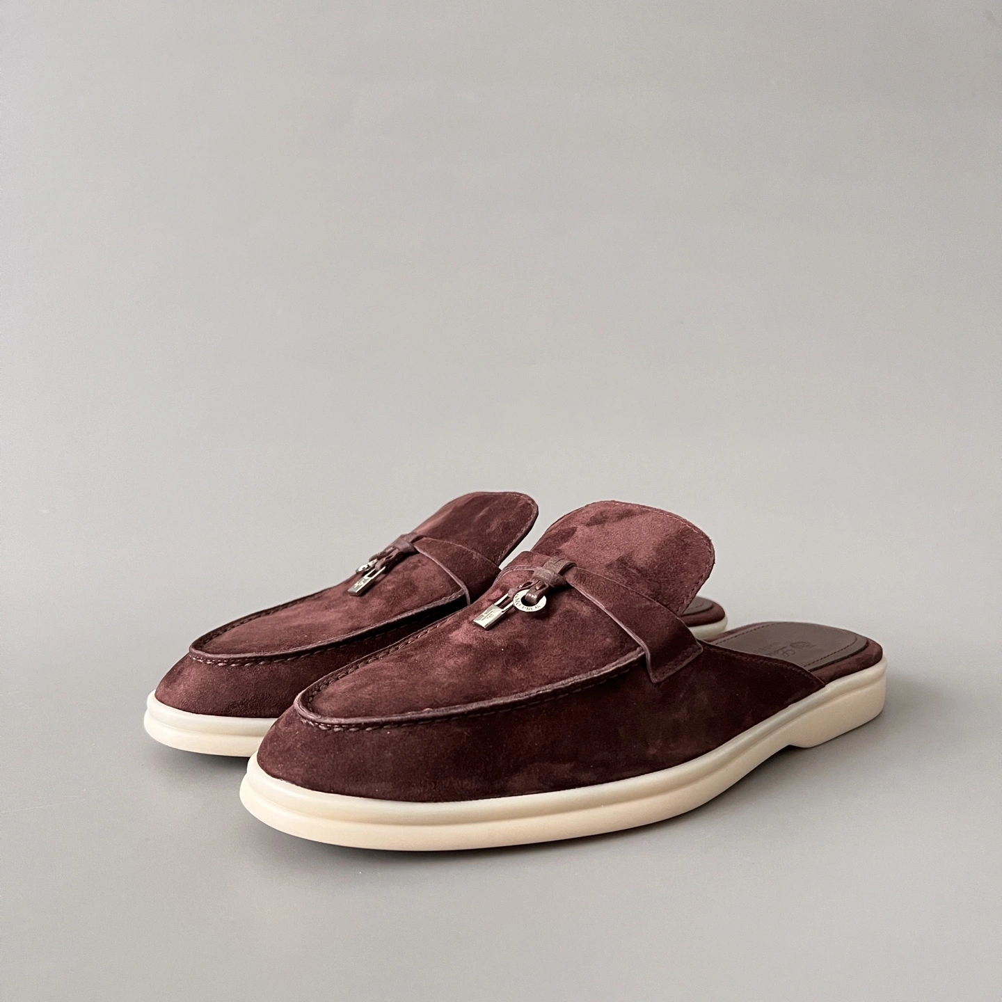 COCO- 8oro Pi191 FAI1543_Q0B2 cowhide item:F-X300A2409B