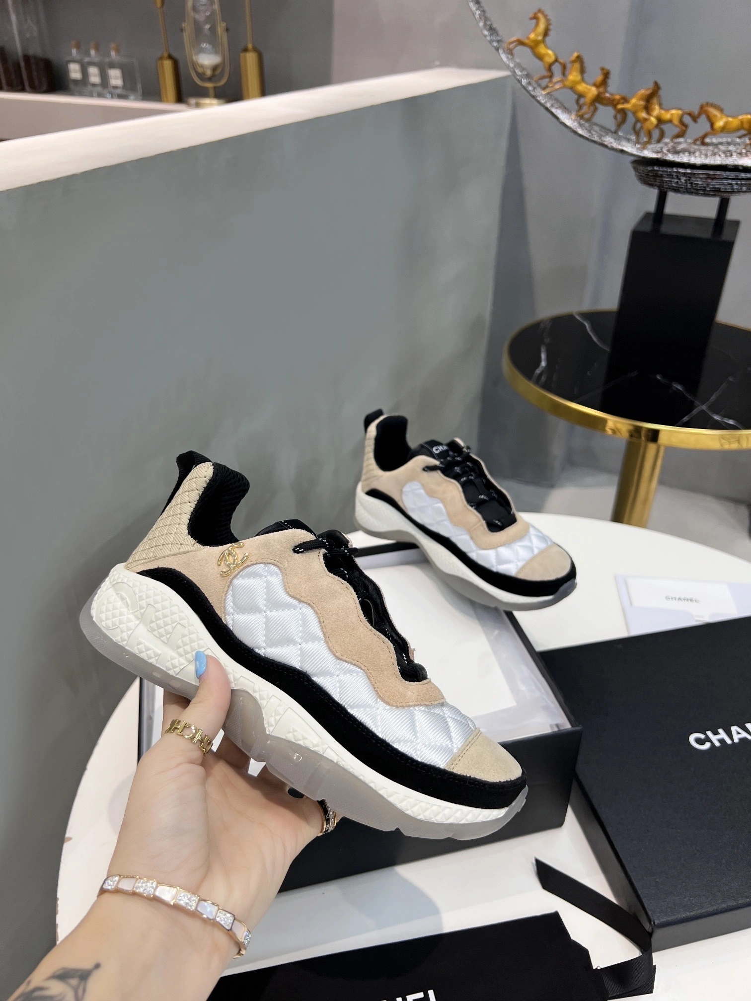 &COCO- G38290 Y55656 K3629 item:B-X000G1057H
