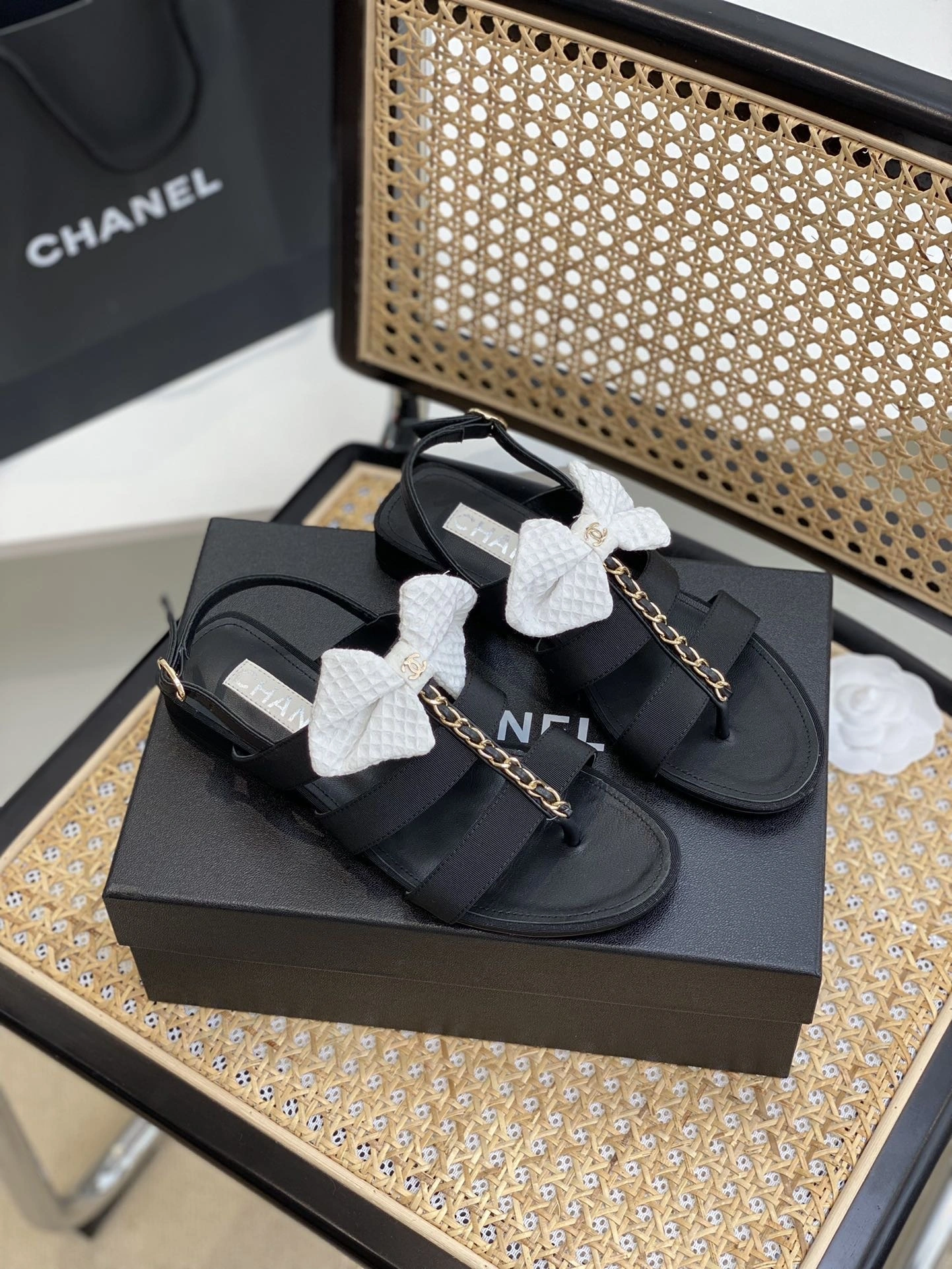 &COCO- G38316 X56323 0L704 item:B-X000E2028H