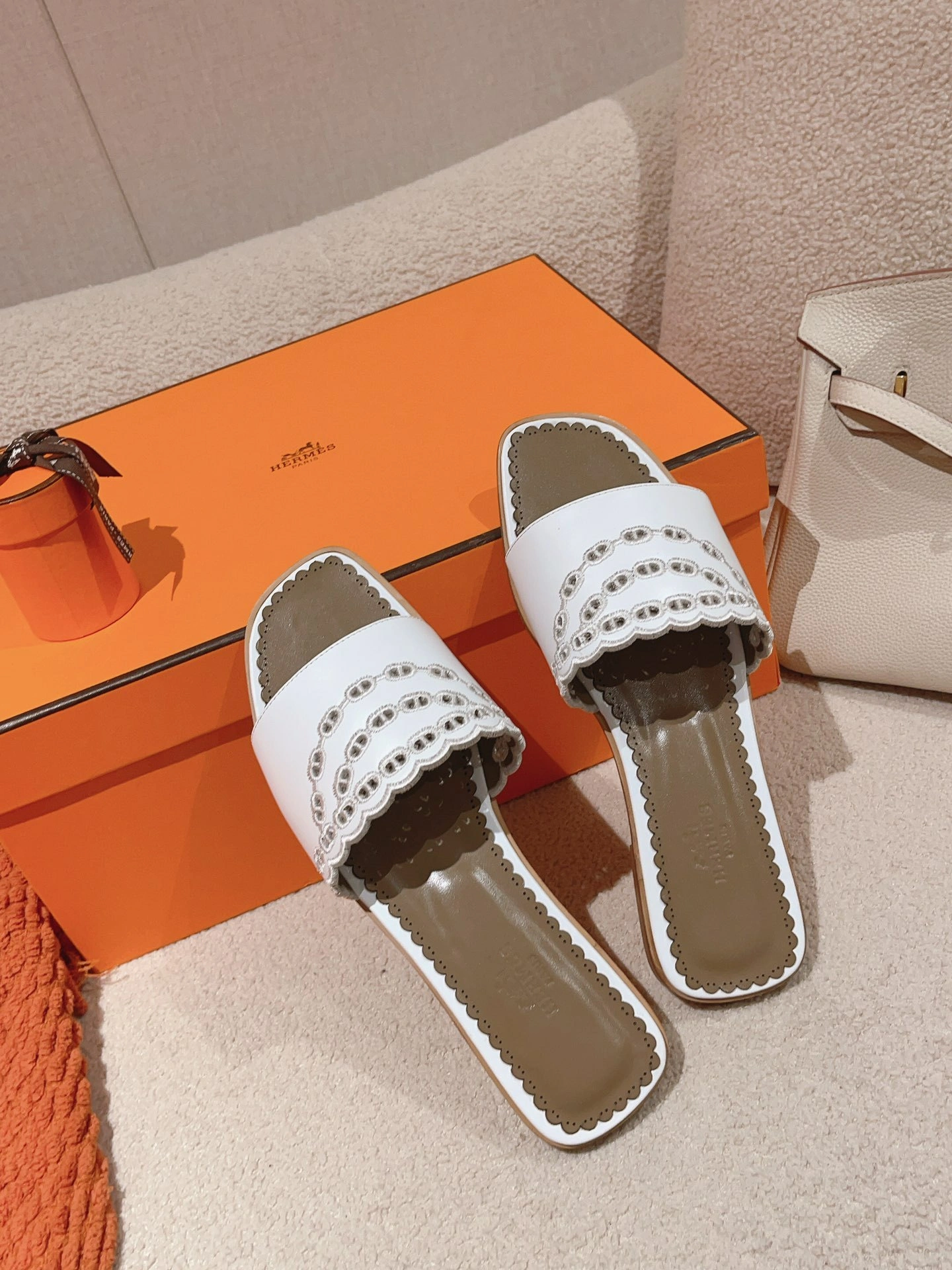 COCO- H231291Z 90 Oran Calfskin item:D-X032C0546