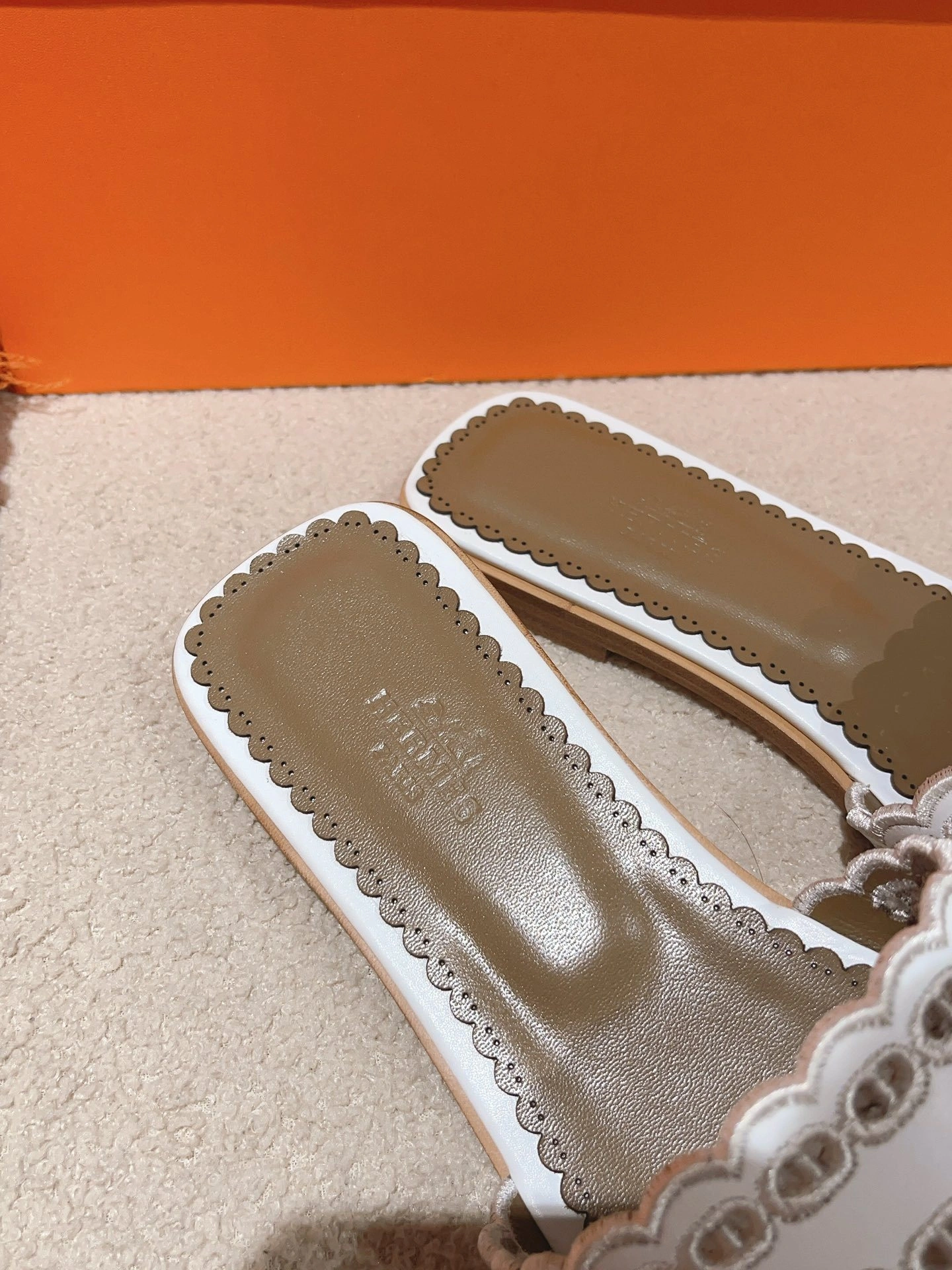 COCO- H231291Z 90 Oran Calfskin item:D-X032C0546