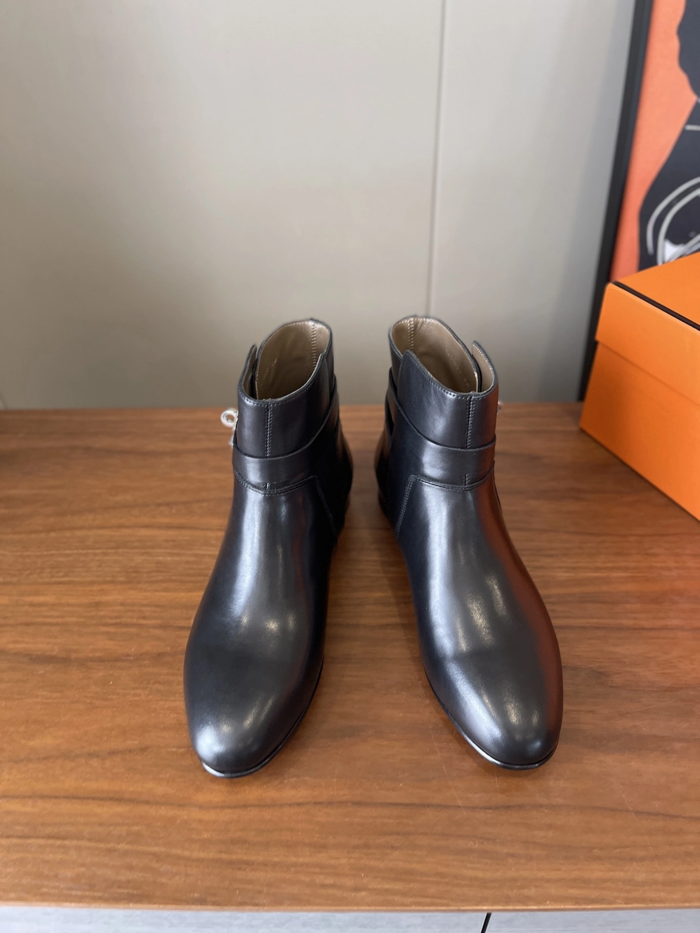 COCO- H5r75s H162133Z 02 Calfskin sheepskin item:E-X003L1234B