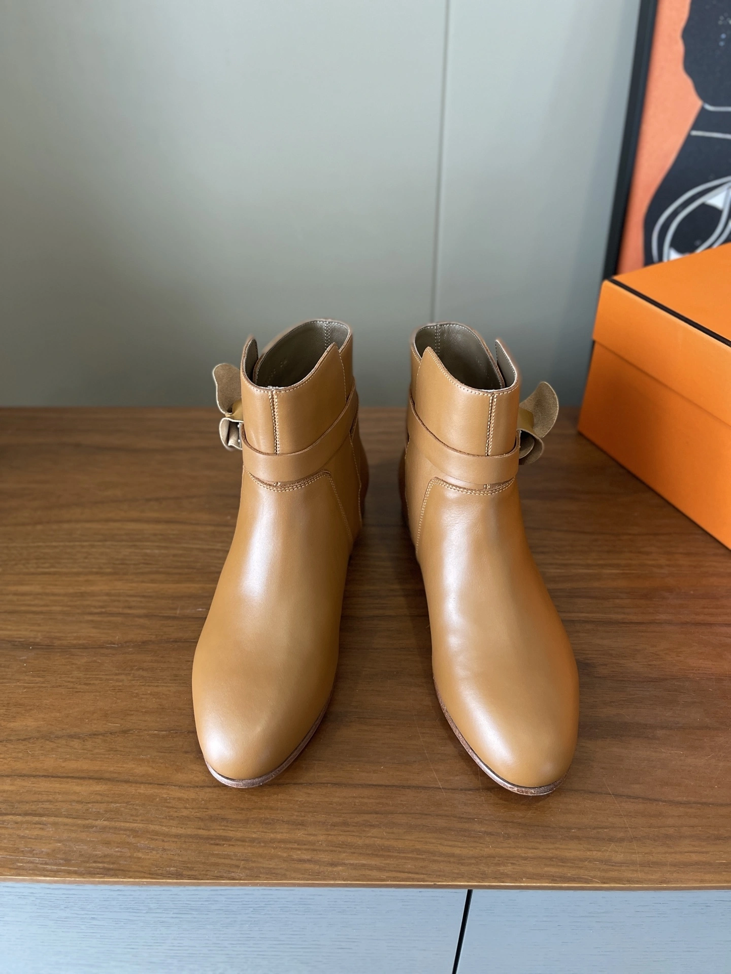 COCO--H5r75s H202255Z A3 Calfskin sheepskin item:E-X003L1235B