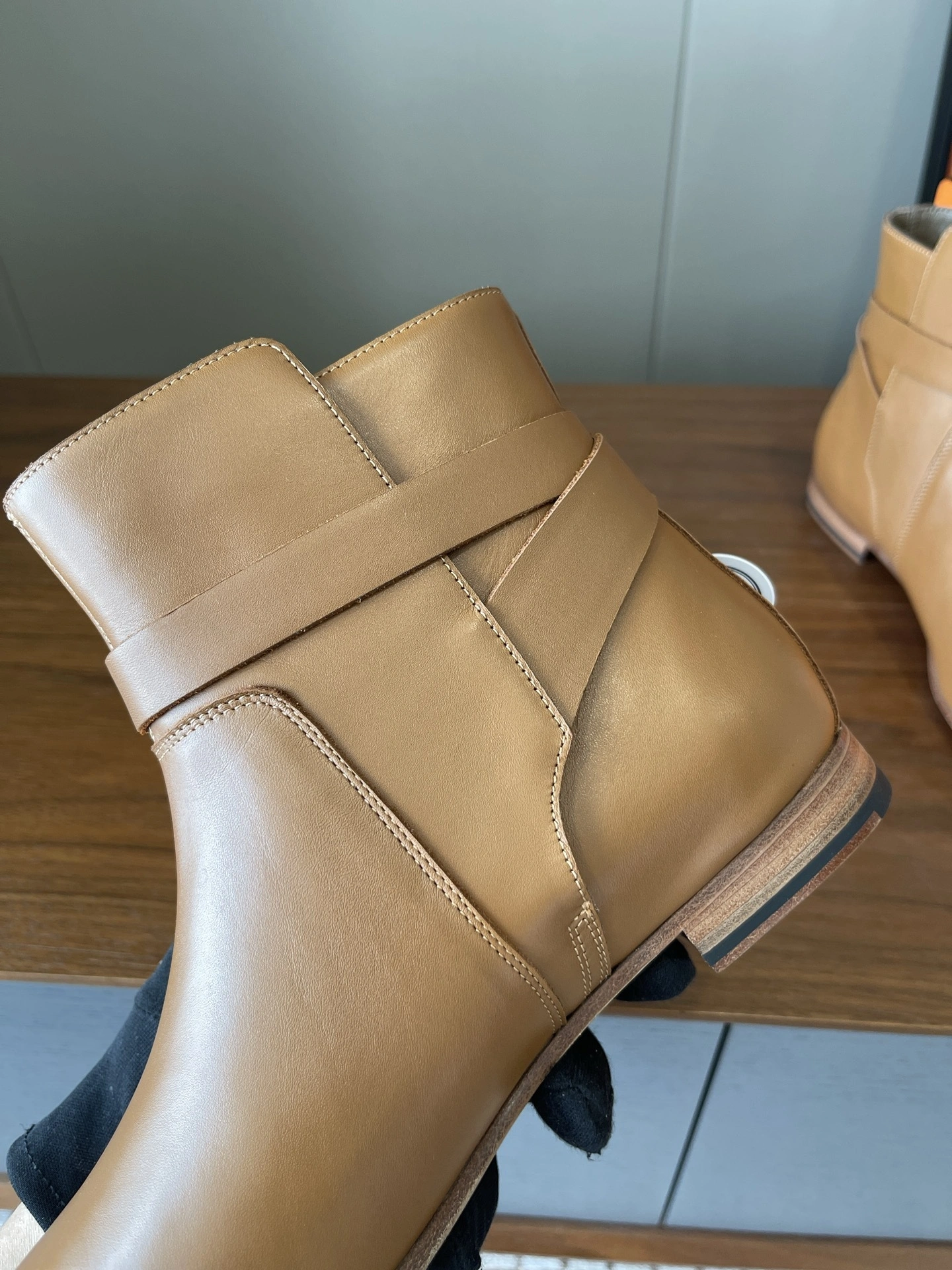 COCO--H5r75s H202255Z A3 Calfskin sheepskin item:E-X003L1235B