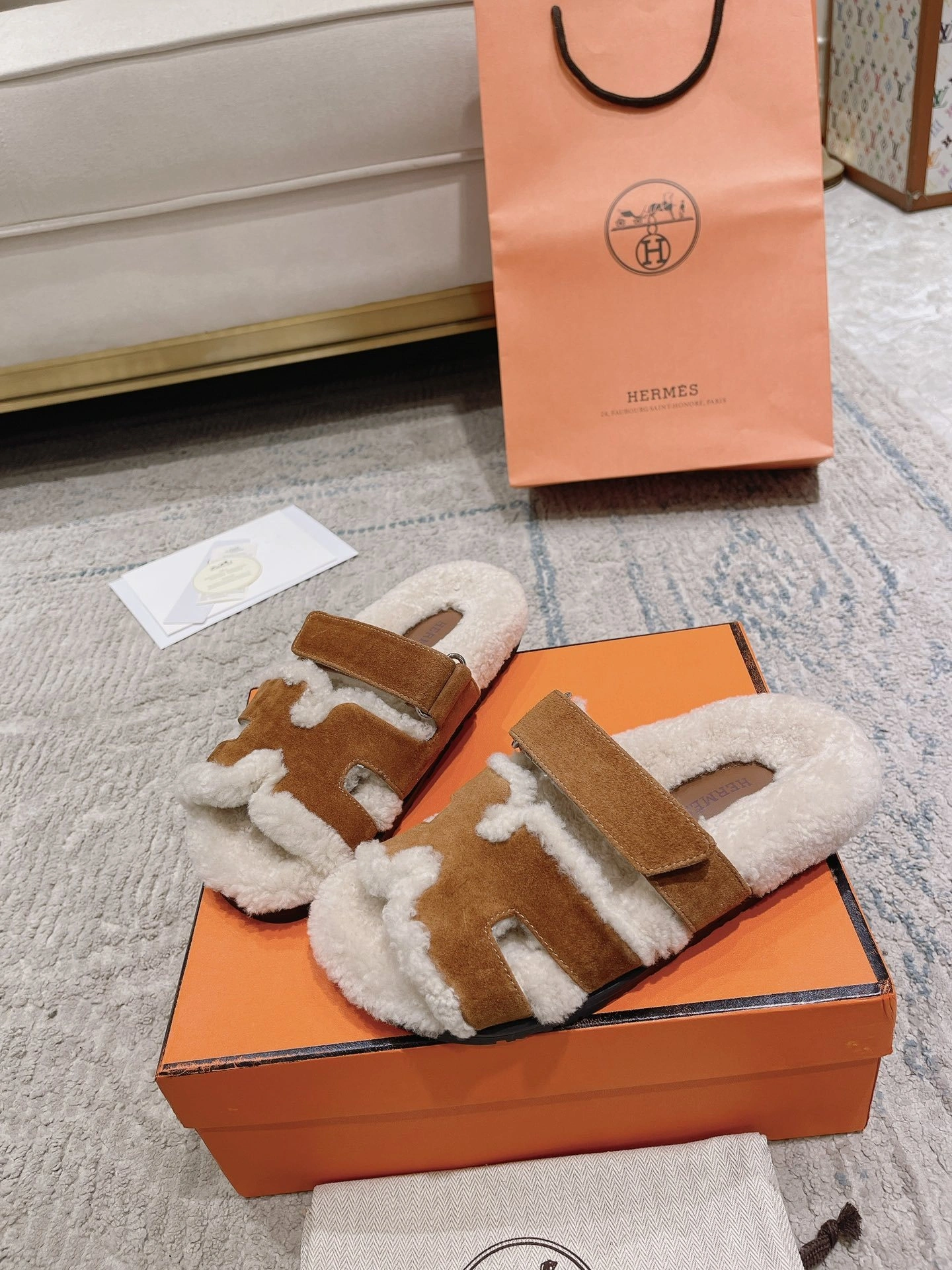 COCO- H5r75s H222195Z A3 cowhide item:E-X194G1295F