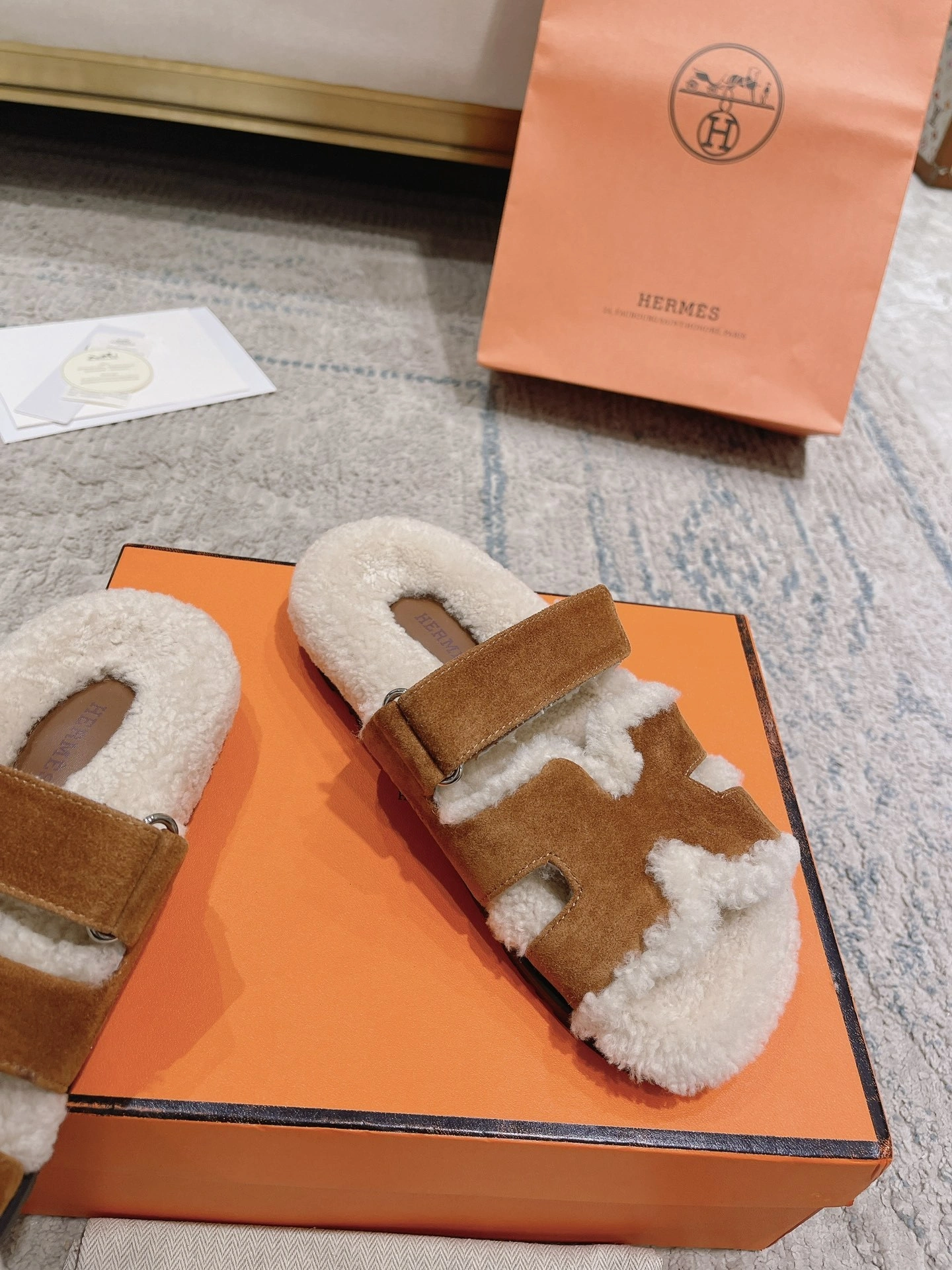 COCO- H5r75s H222195Z A3 cowhide item:E-X194G1295F