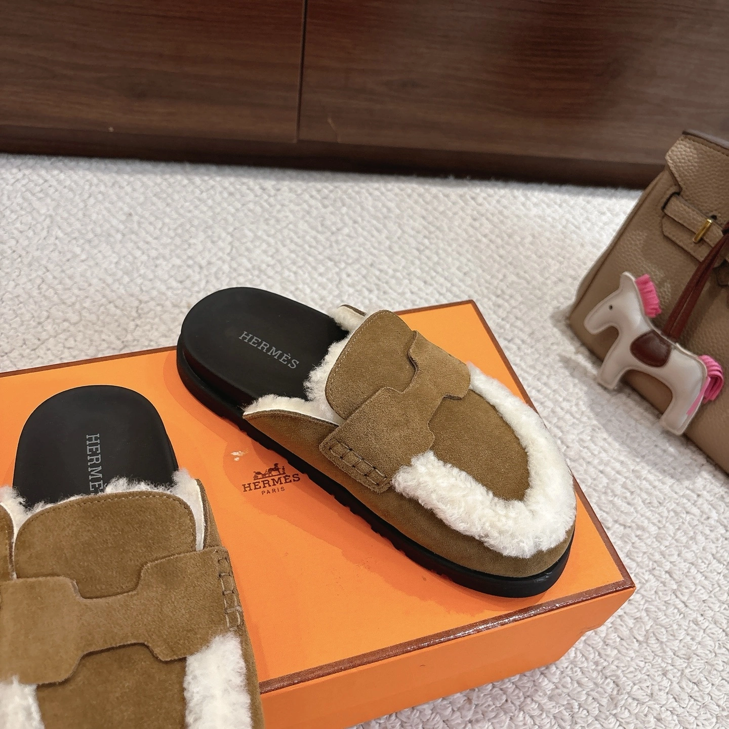 COCO--H5r75s H232140Z E5 sheepskin Go item:E-X362K2803