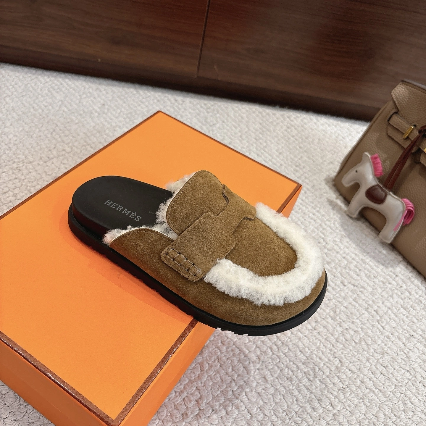 COCO--H5r75s H232140Z E5 sheepskin Go item:E-X362K2803