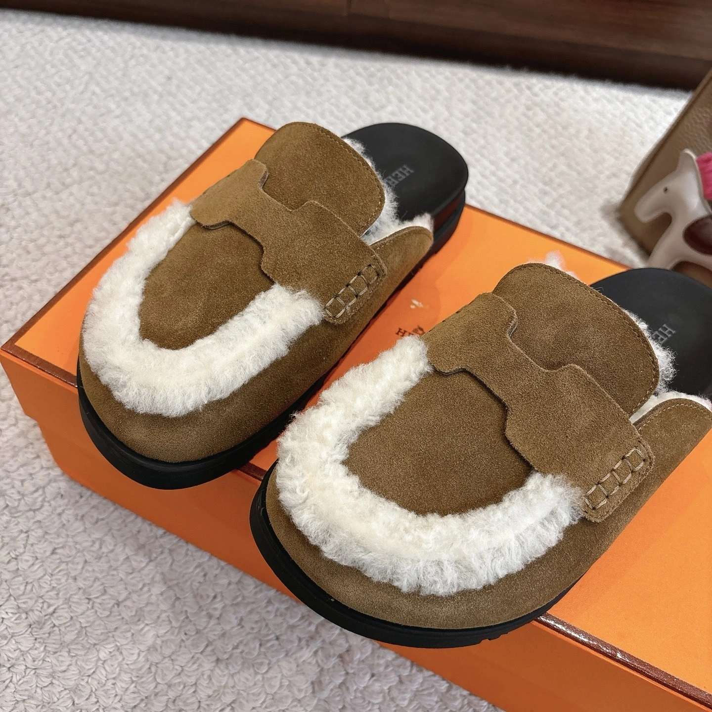 COCO--H5r75s H232140Z E5 sheepskin Go item:E-X362K2803