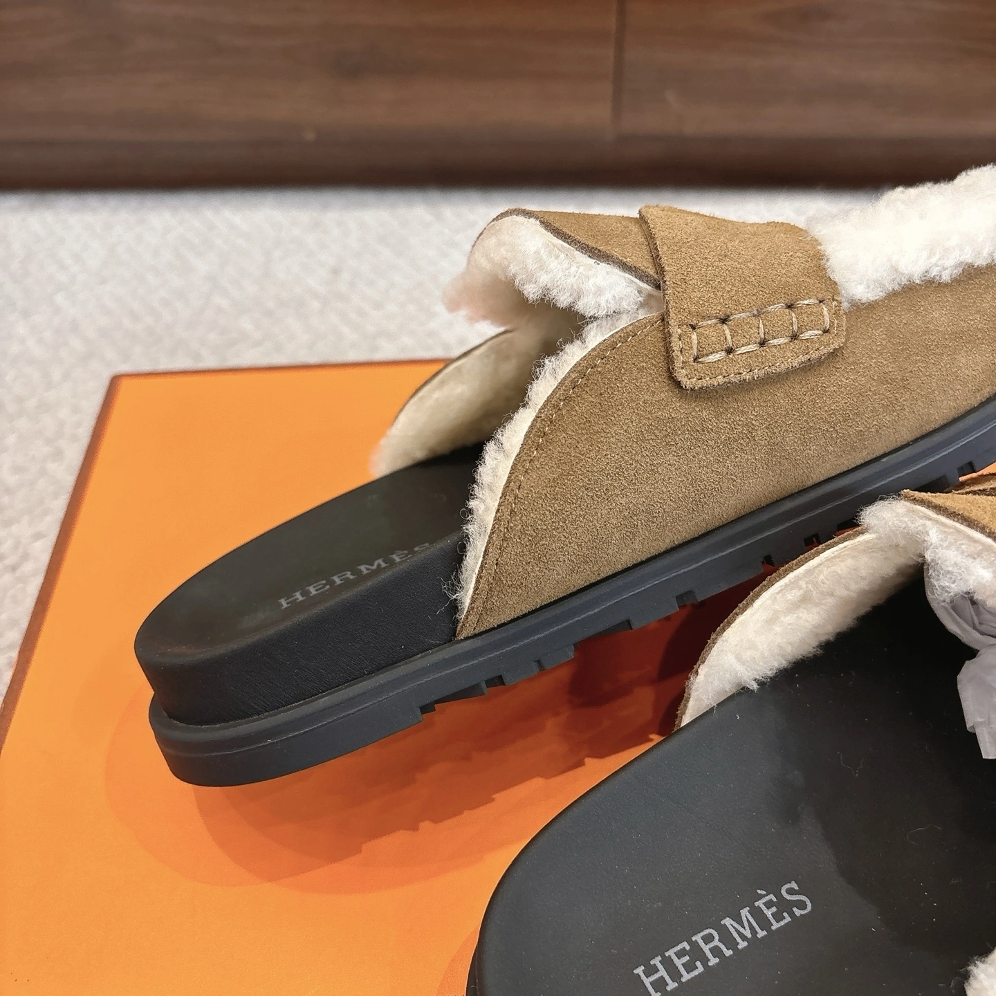 COCO--H5r75s H232140Z E5 sheepskin Go item:E-X362K2803