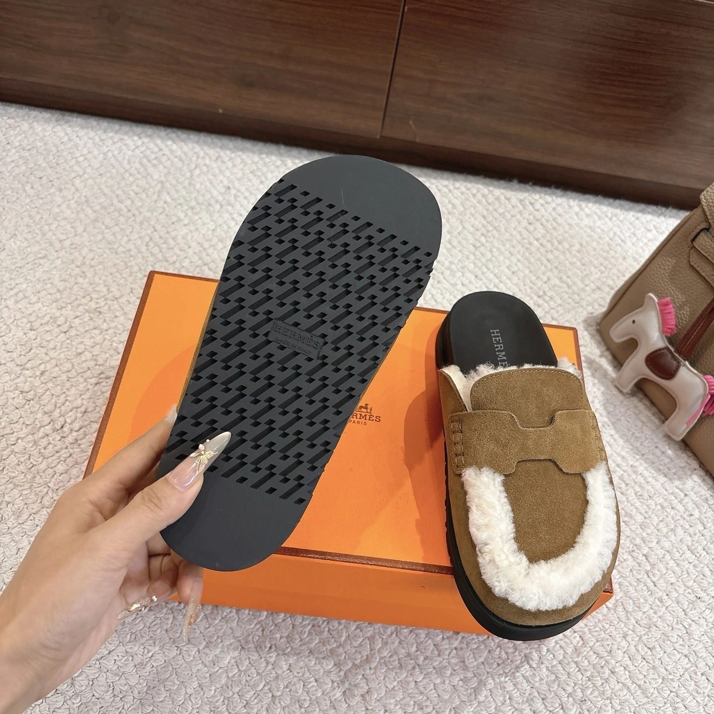 COCO--H5r75s H232140Z E5 sheepskin Go item:E-X362K2803