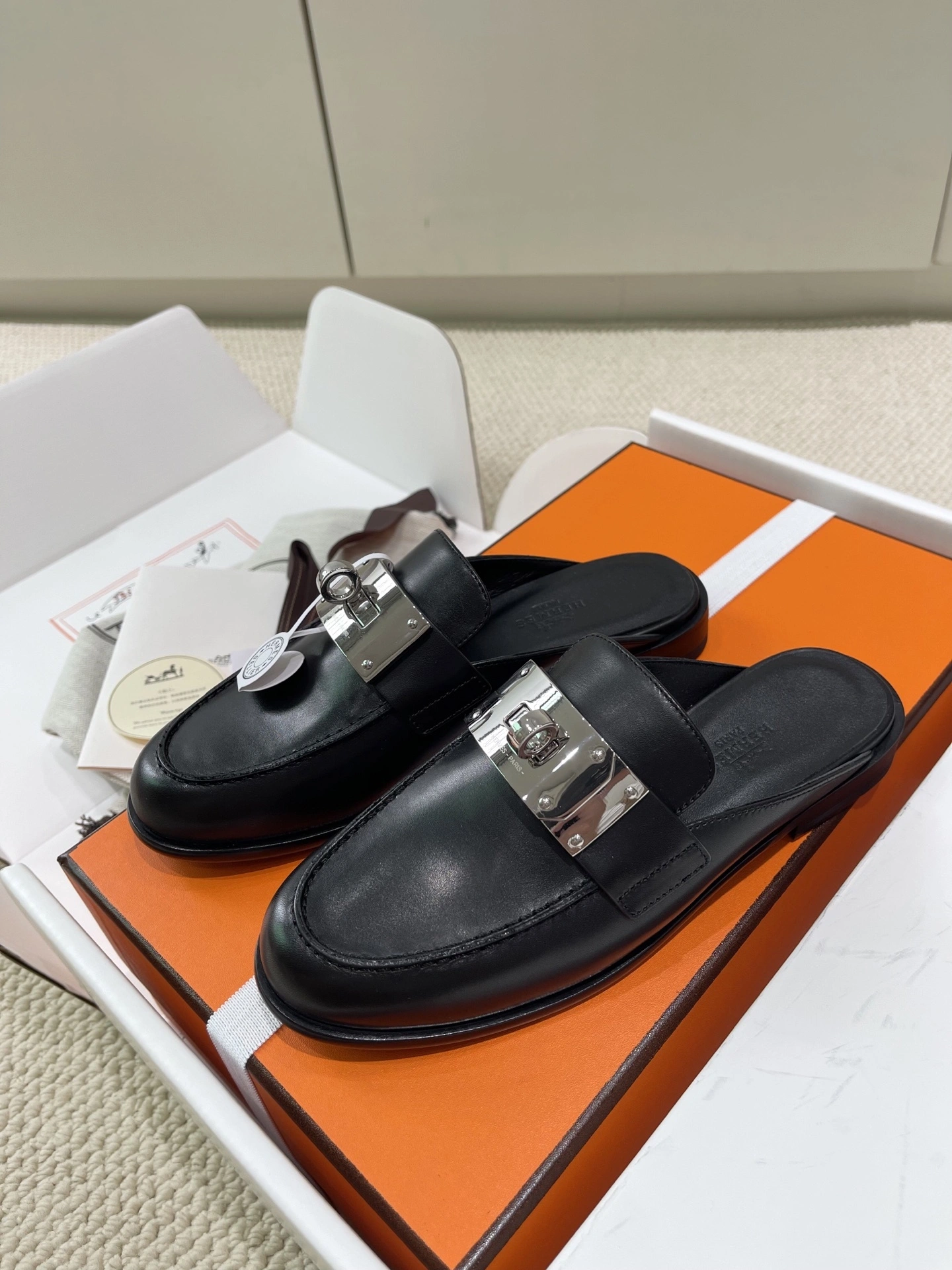 COCO- H5r75s H241159Z 02 cowhide item：E-X230I0308