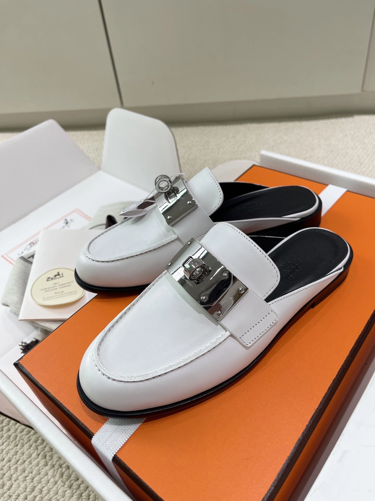 COCO- H5r75s H241159Z 903 cowhide item：E-X230I0318