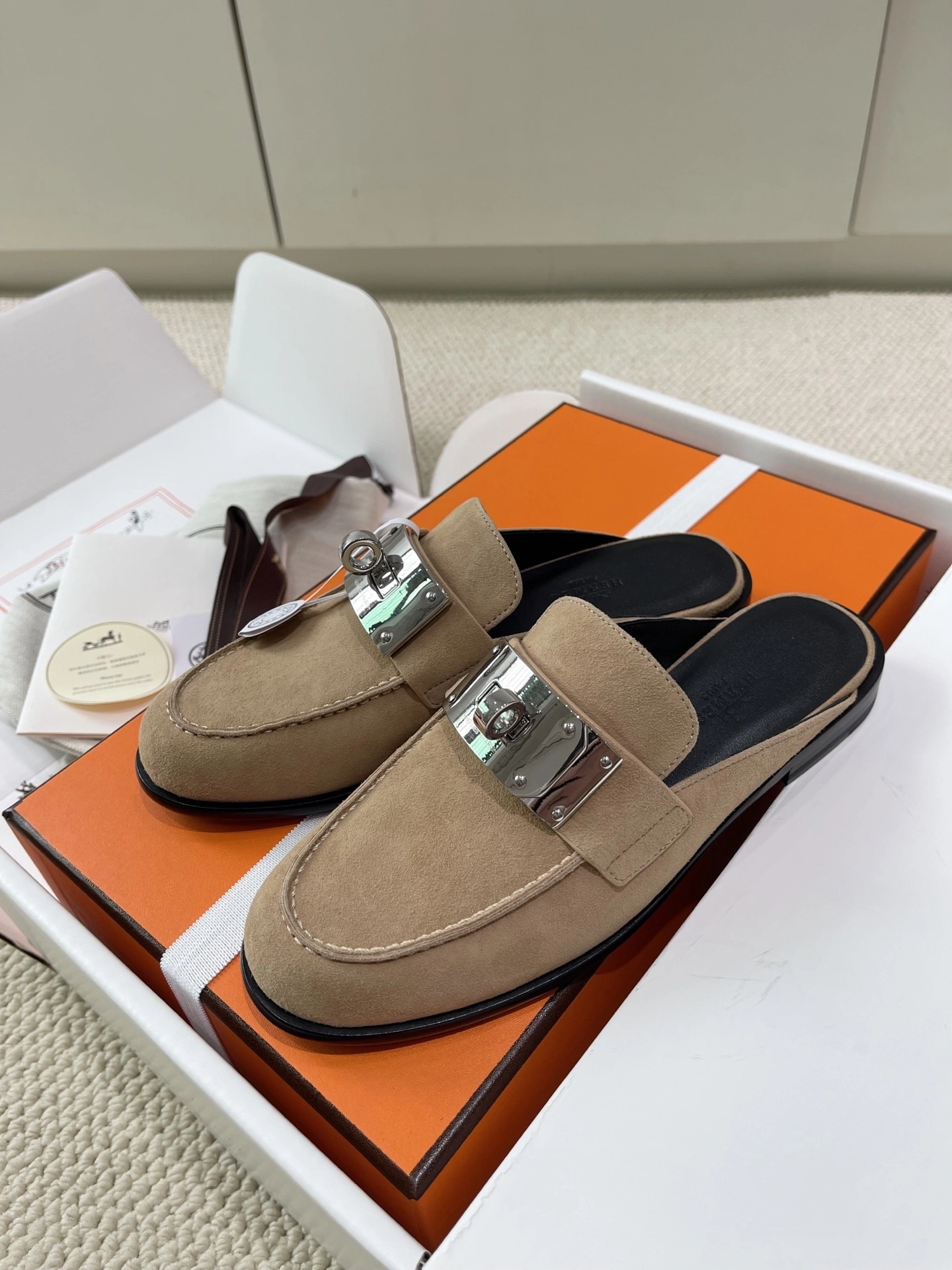 COCO- H5r75s H241160Z C93 cowhide item：E-X230I0319