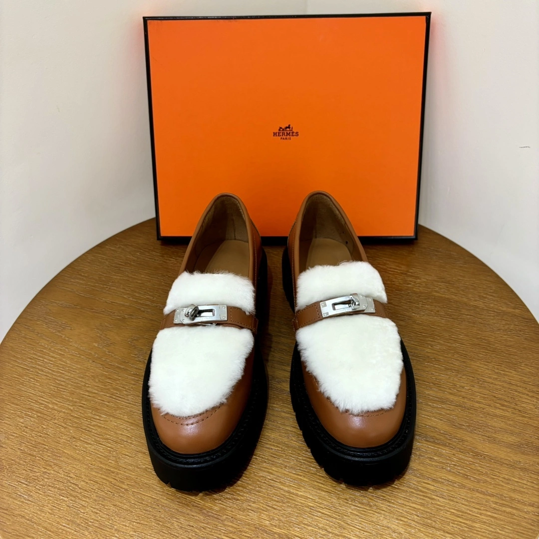 COCO- H5r75s H242101Z A3 109lcone loafer item：E-X230I0322