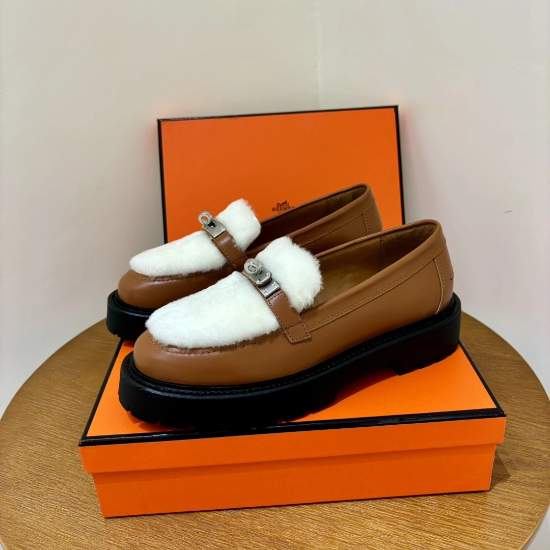 COCO- H5r75s H242101Z A3 109lcone loafer item：E-X230I0322
