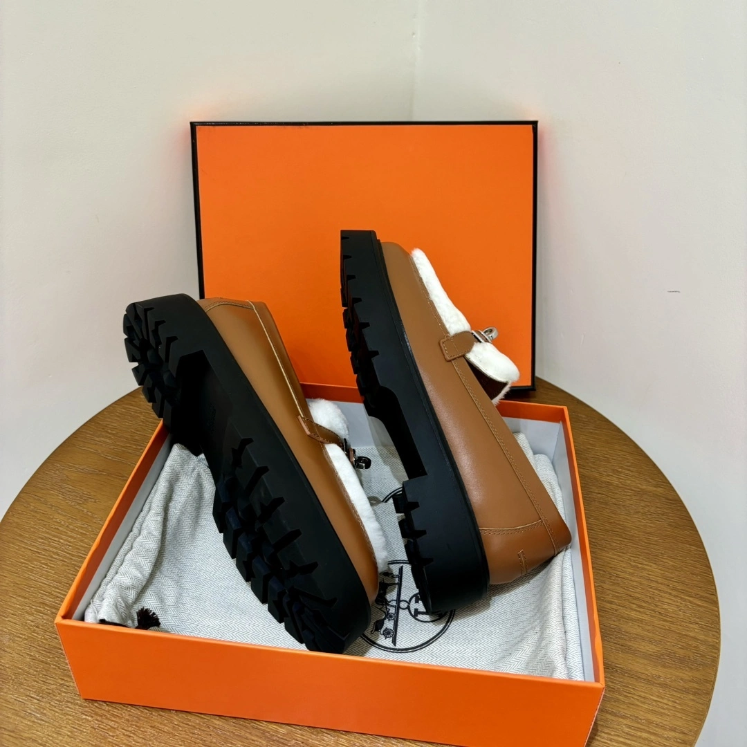 COCO- H5r75s H242101Z A3 109lcone loafer item：E-X230I0322