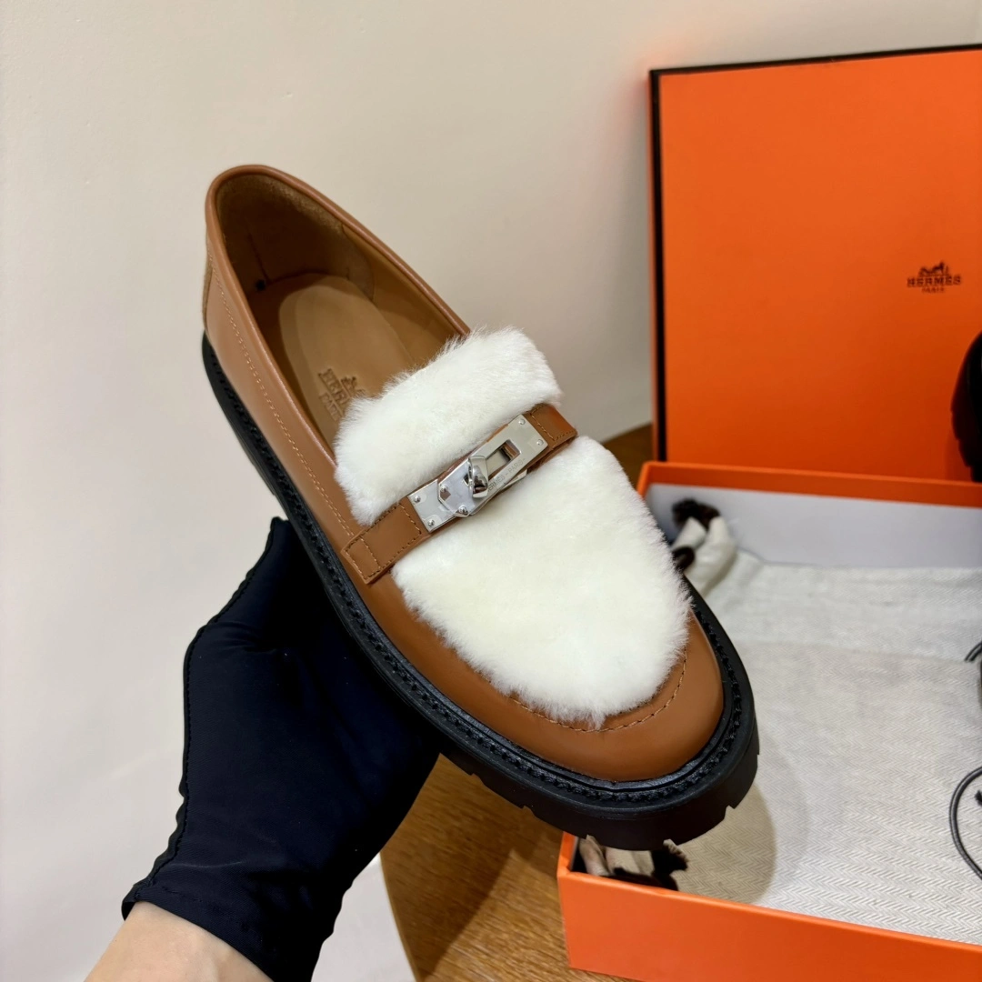 COCO- H5r75s H242101Z A3 109lcone loafer item：E-X230I0322