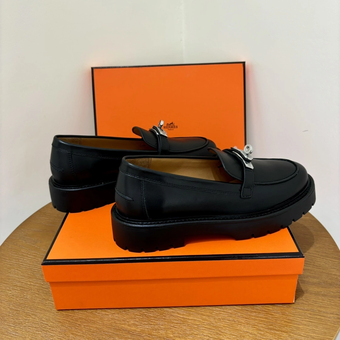 COCO- H5r75s H242102Z 02 109lcone loafer item：E-X230I0323