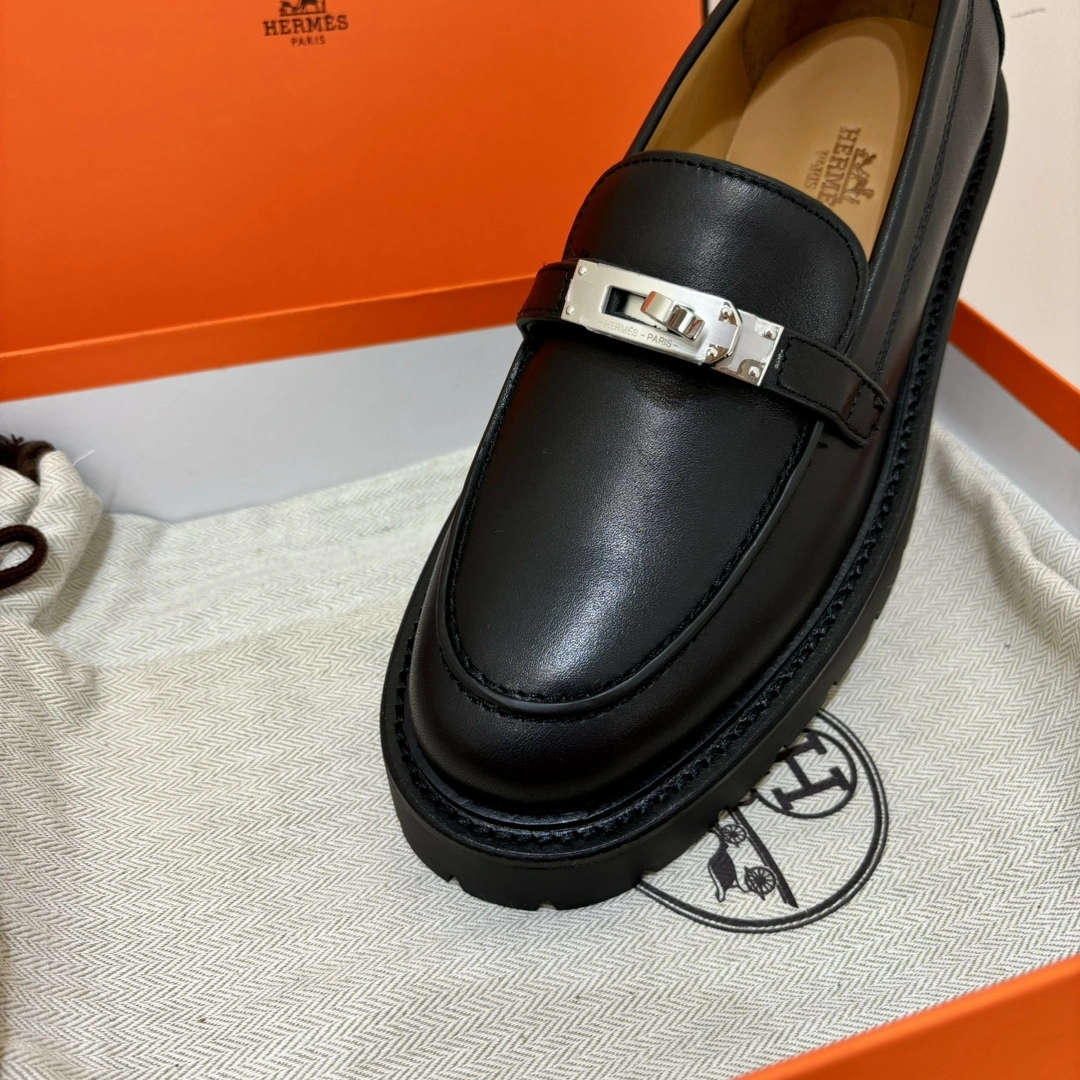 COCO- H5r75s H242102Z 02 109lcone loafer item：E-X230I0323