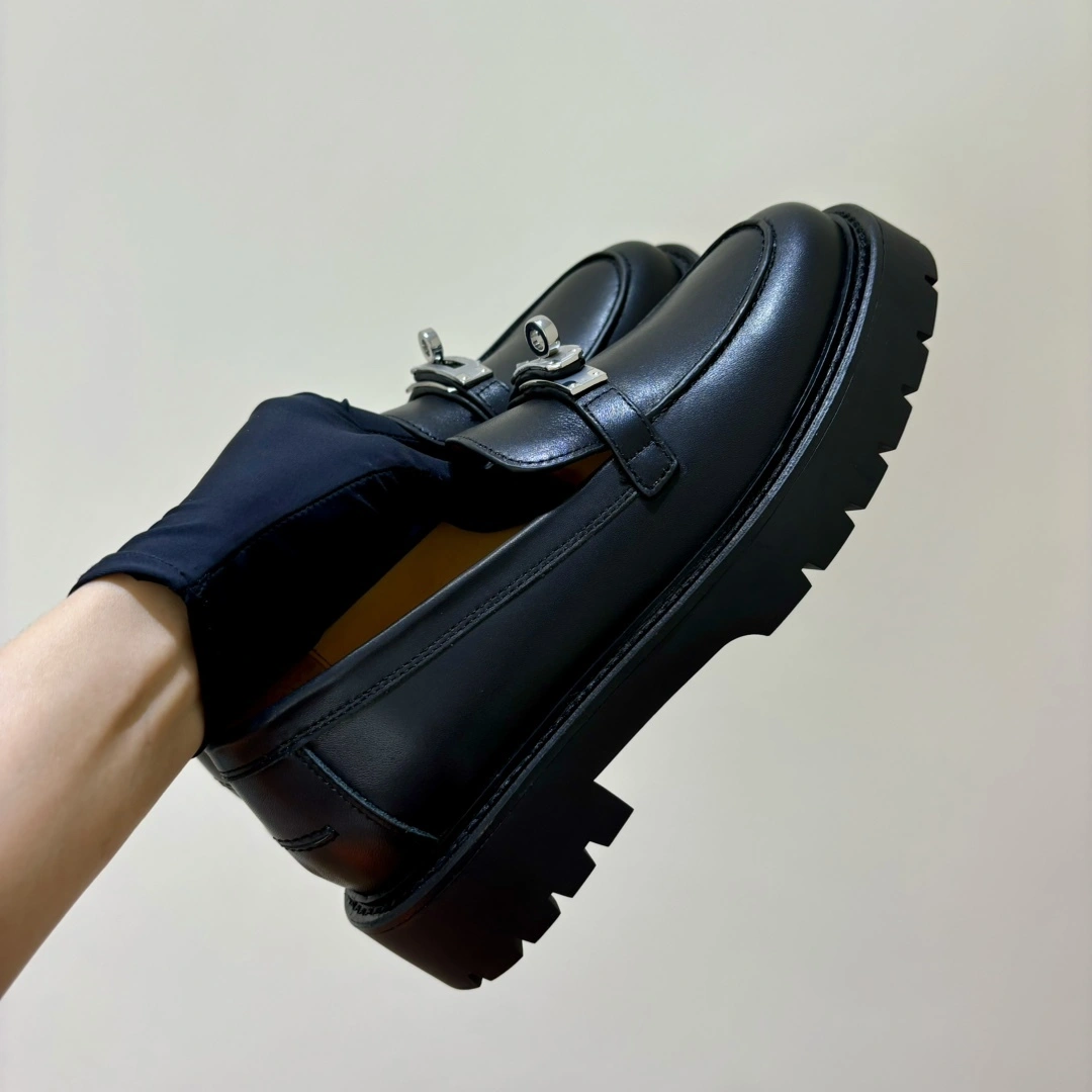 COCO- H5r75s H242102Z 02 109lcone loafer item：E-X230I0323