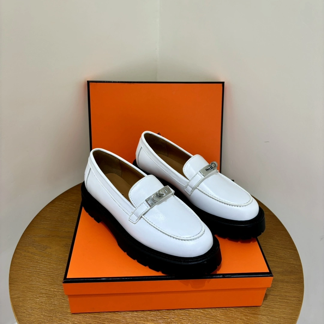 COCO- H5r75s H242102Z 90 109lcone loafer item：E-X230I0320