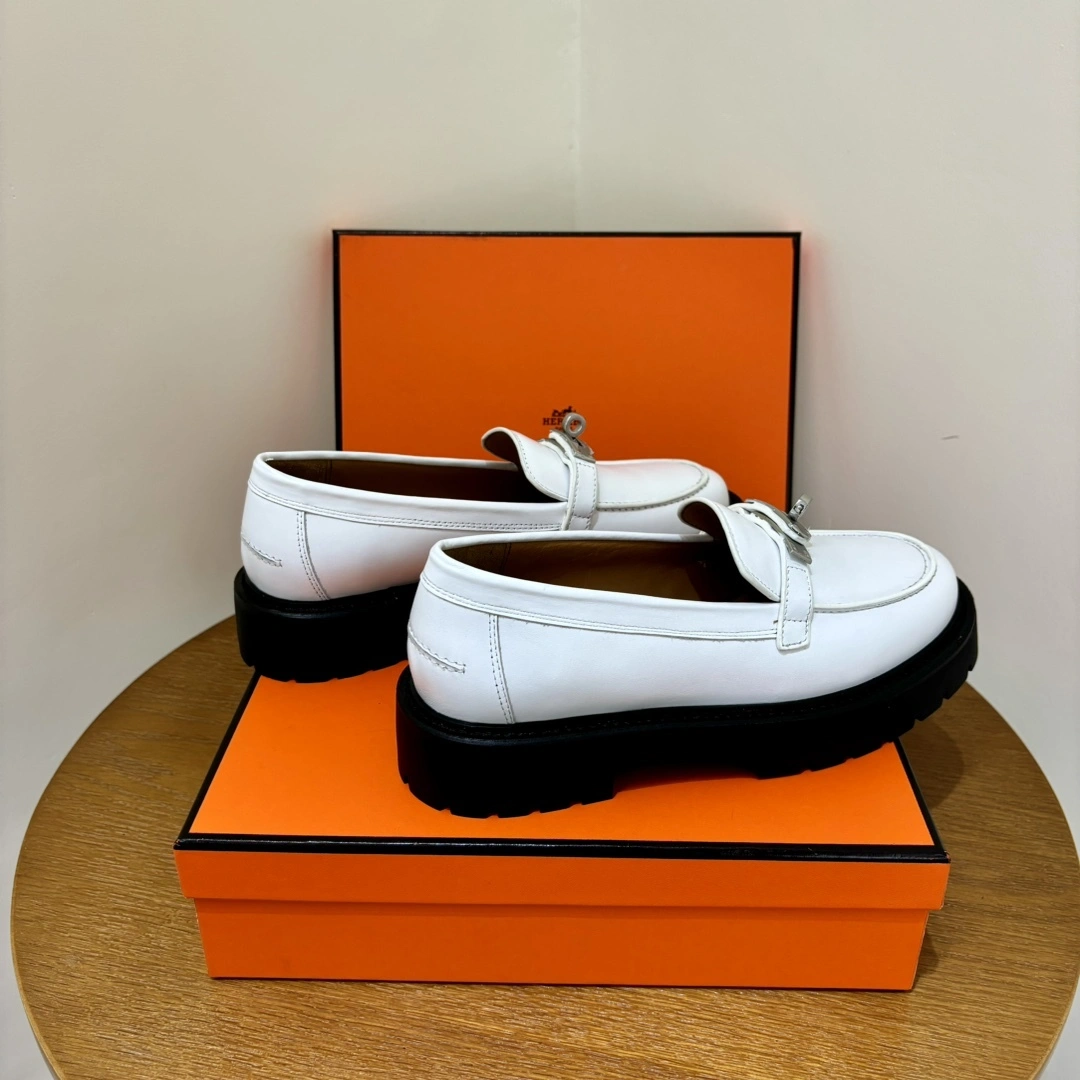 COCO- H5r75s H242102Z 90 109lcone loafer item：E-X230I0320