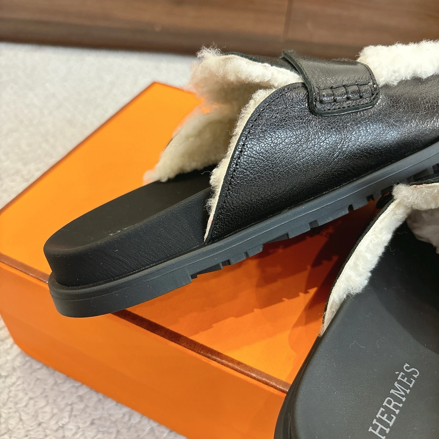 COCO--H5r75s H251015Z 023 sheepskin Go item:E-X362K2801