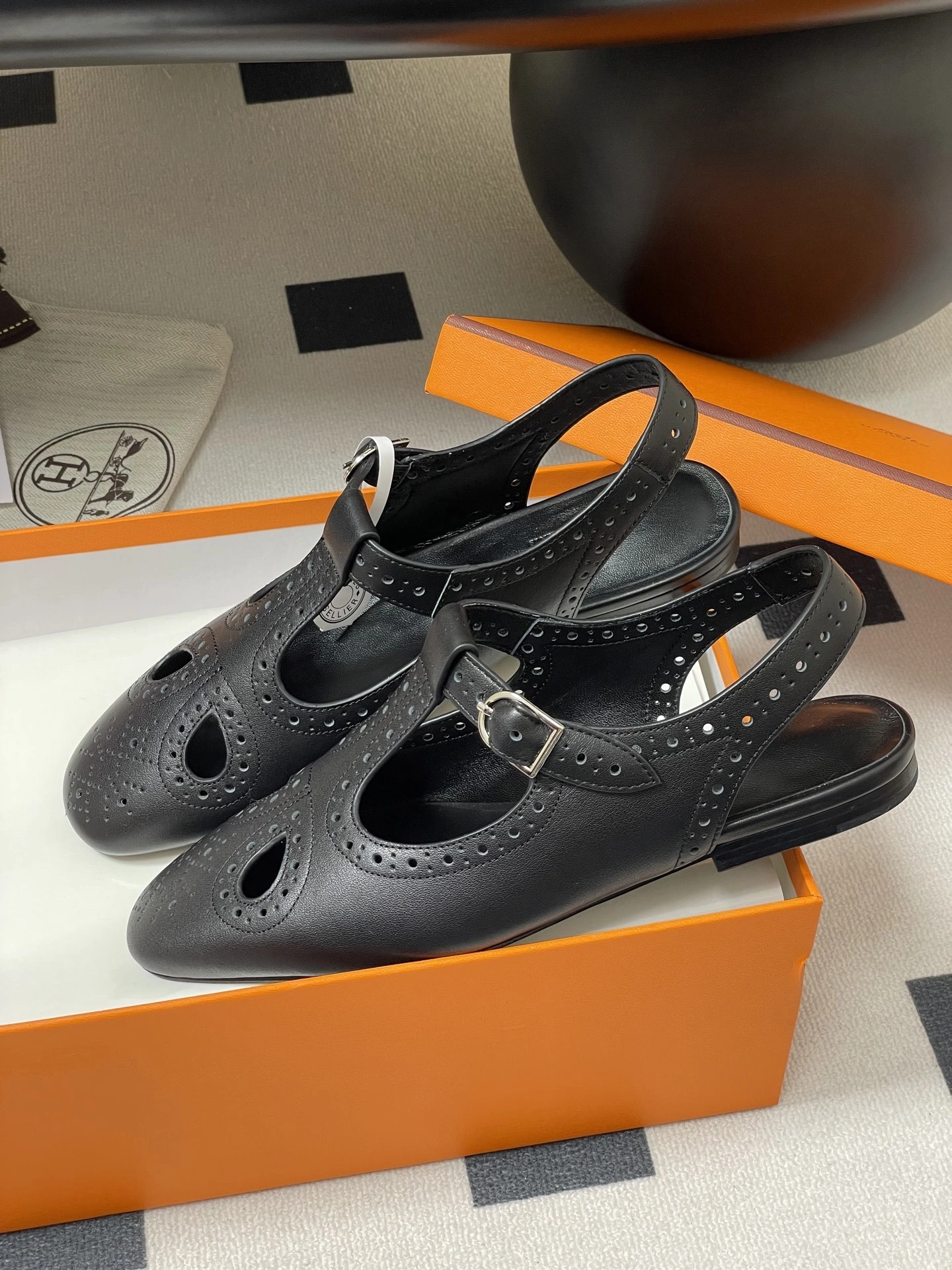 COCO- H5r75s H251178Z 02 sheephide item：E-X000J3751