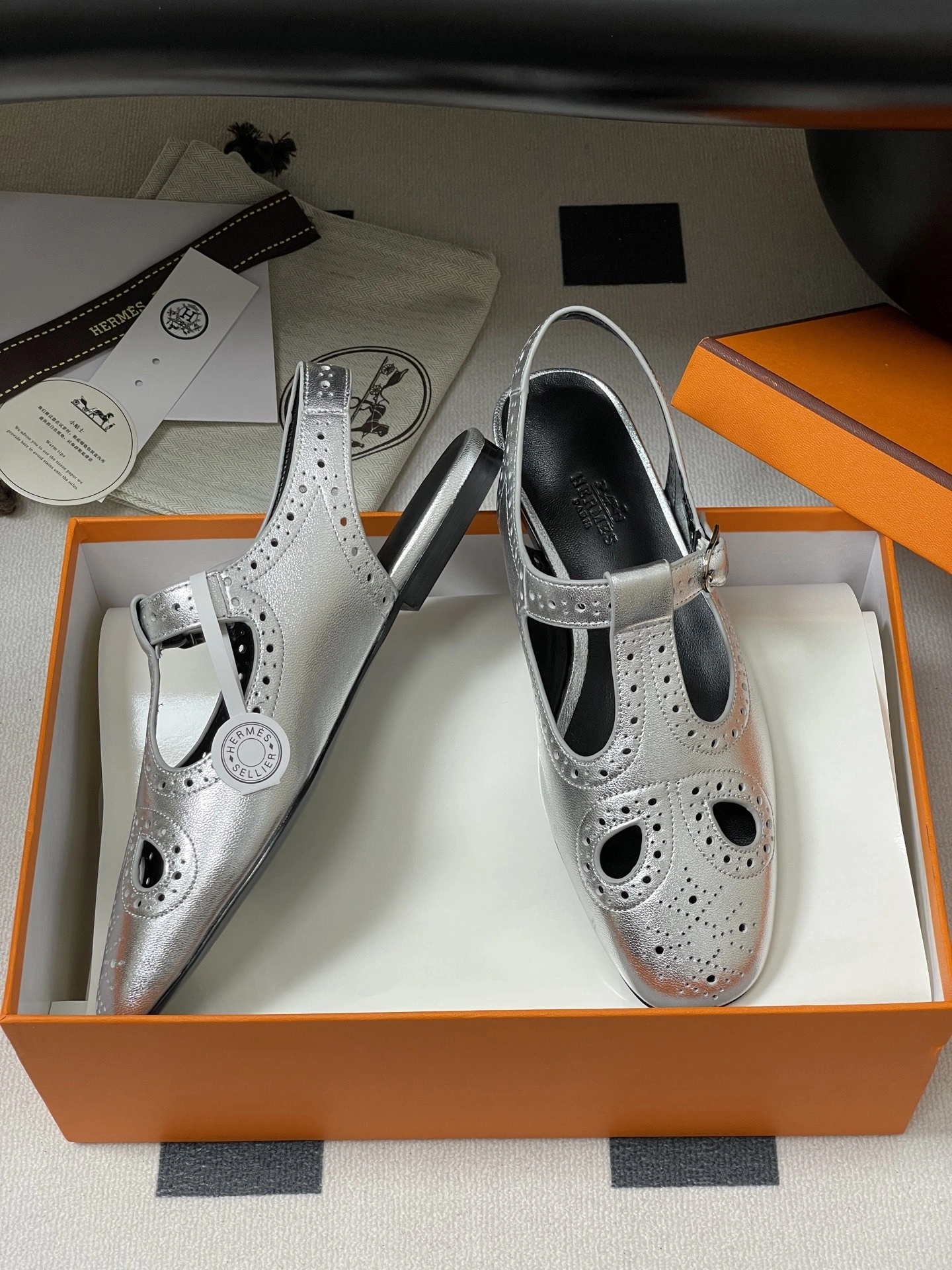 COCO- H5r75s H251179Z V52 sheephide item：E-X000J3750