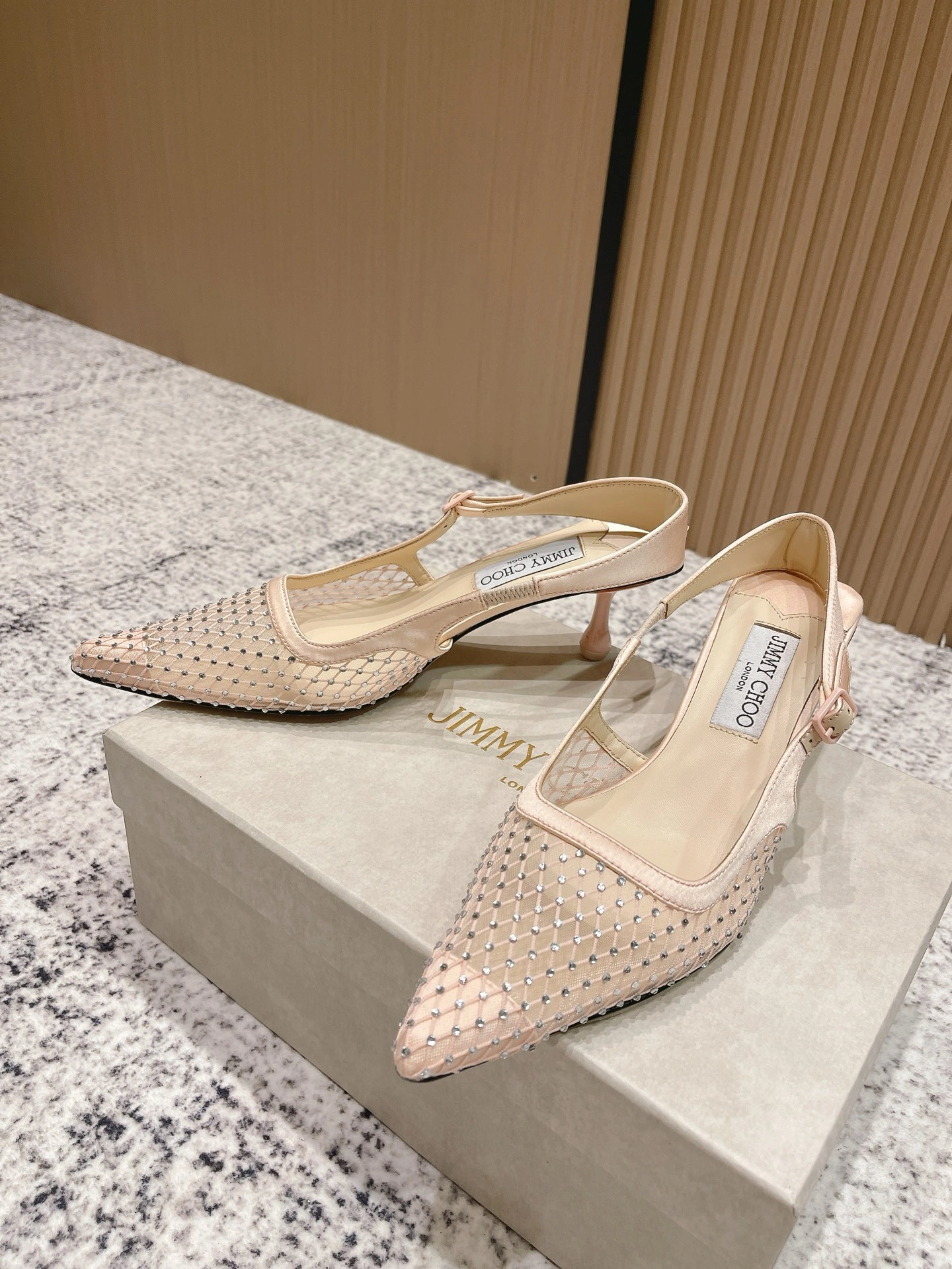 COCO- Ji77y 3ho5 AMEL50QHS112997 sheephide item：E-X362I1317