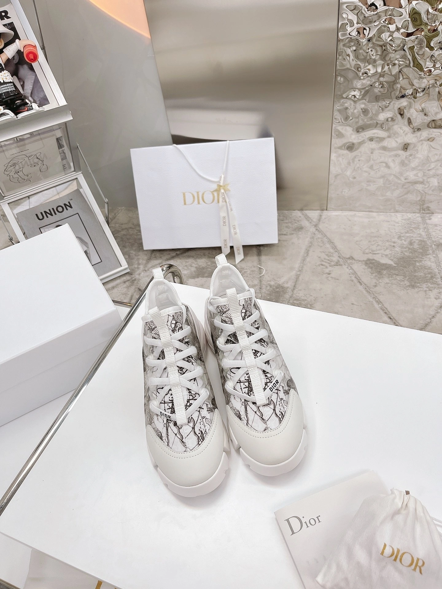 COCO- KCK273CDN_S19W D-Connect item:B-X313D2311H