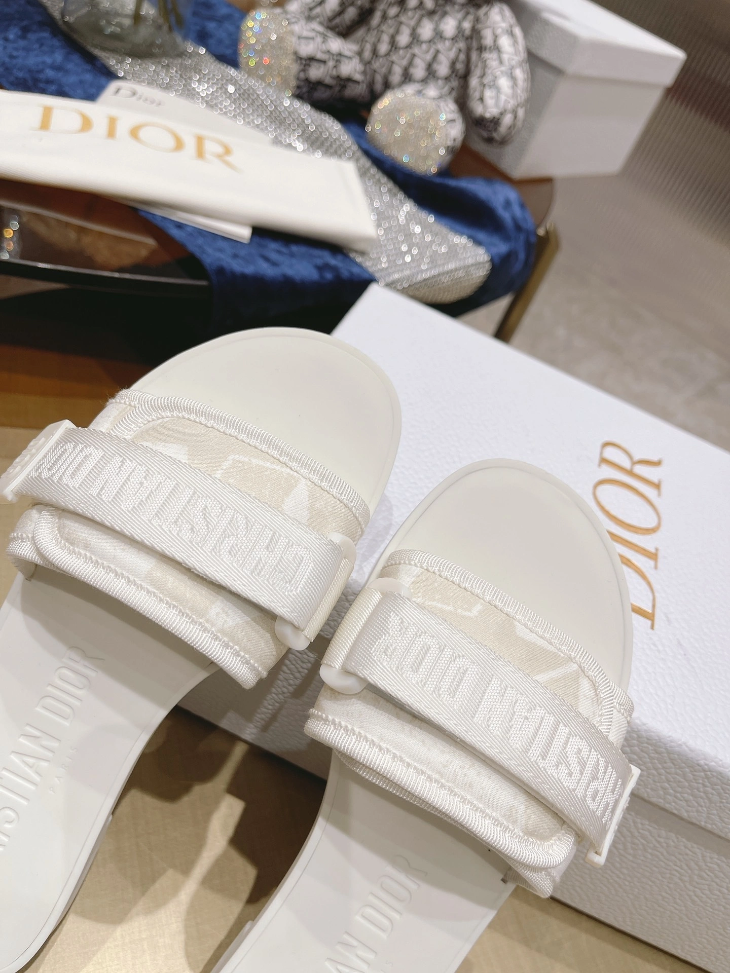 COCO- KCQ431SLN_S09W evolution item:B-X000E1113H