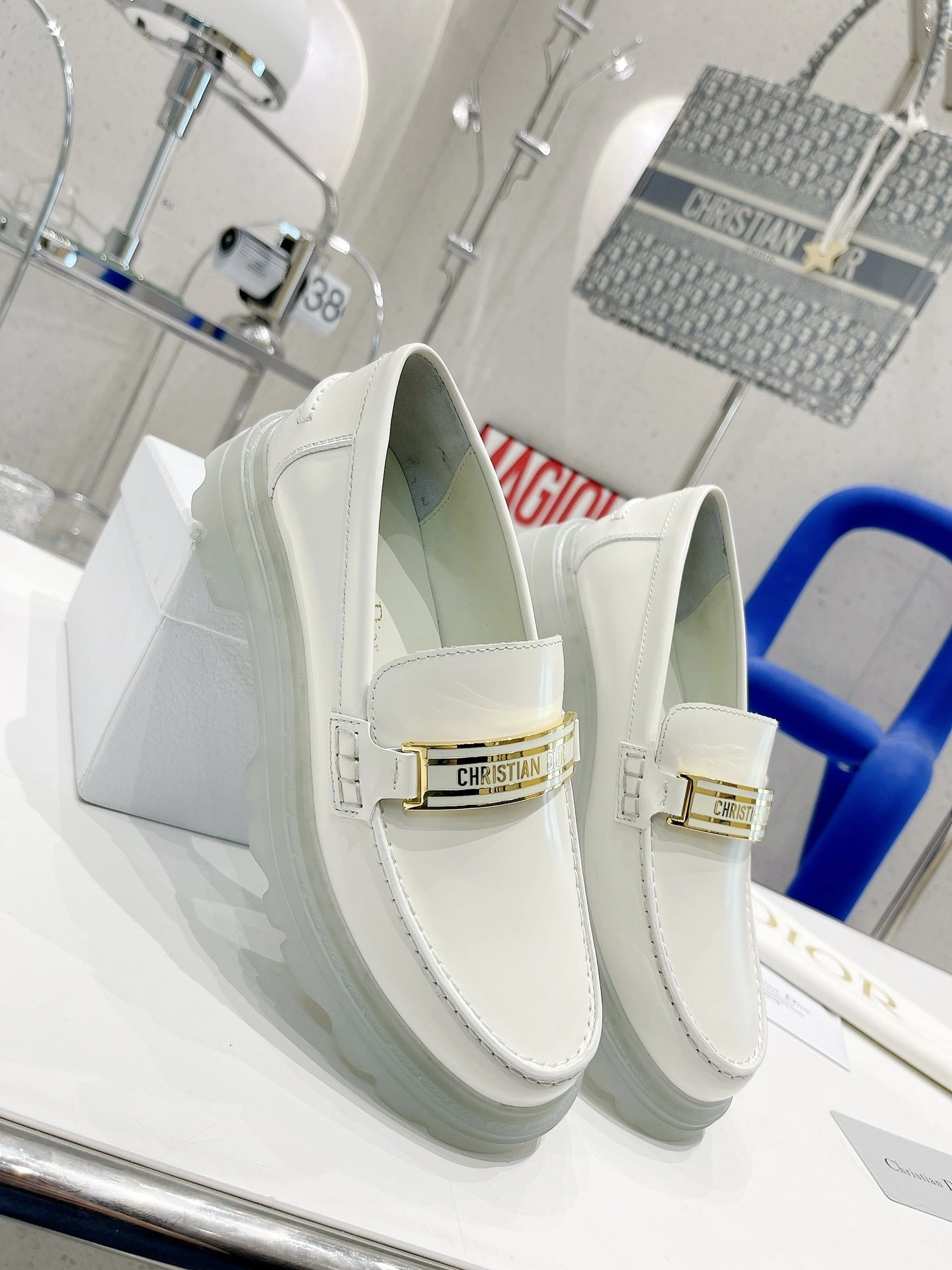 COCO- KDB720ACA_S03W Code Loafer item:B-X158D2356H