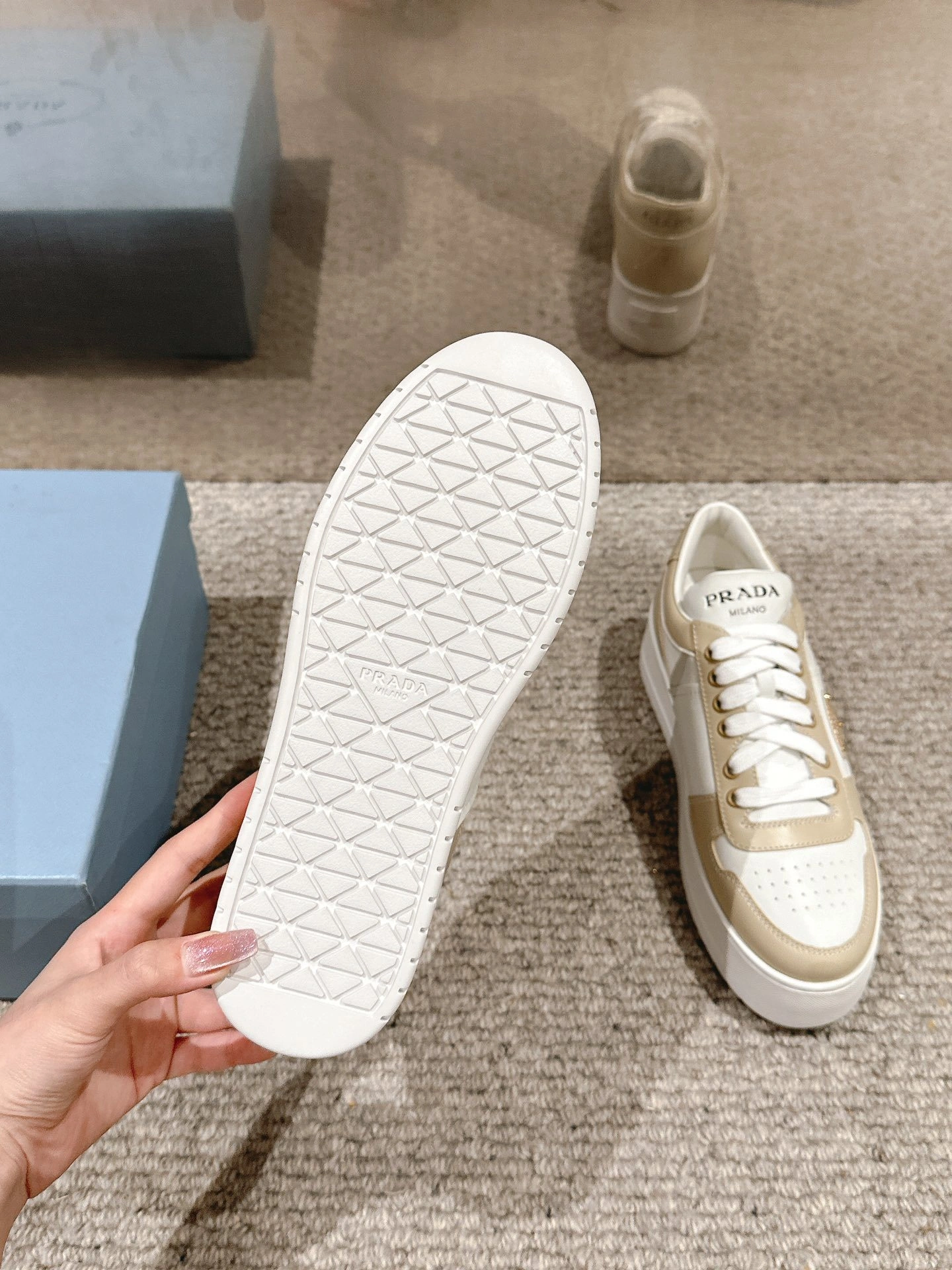 COCO--Pr141 1E792M_3LPG_F0P09_F_050 cowhide sheepskin item:D-X138H2893