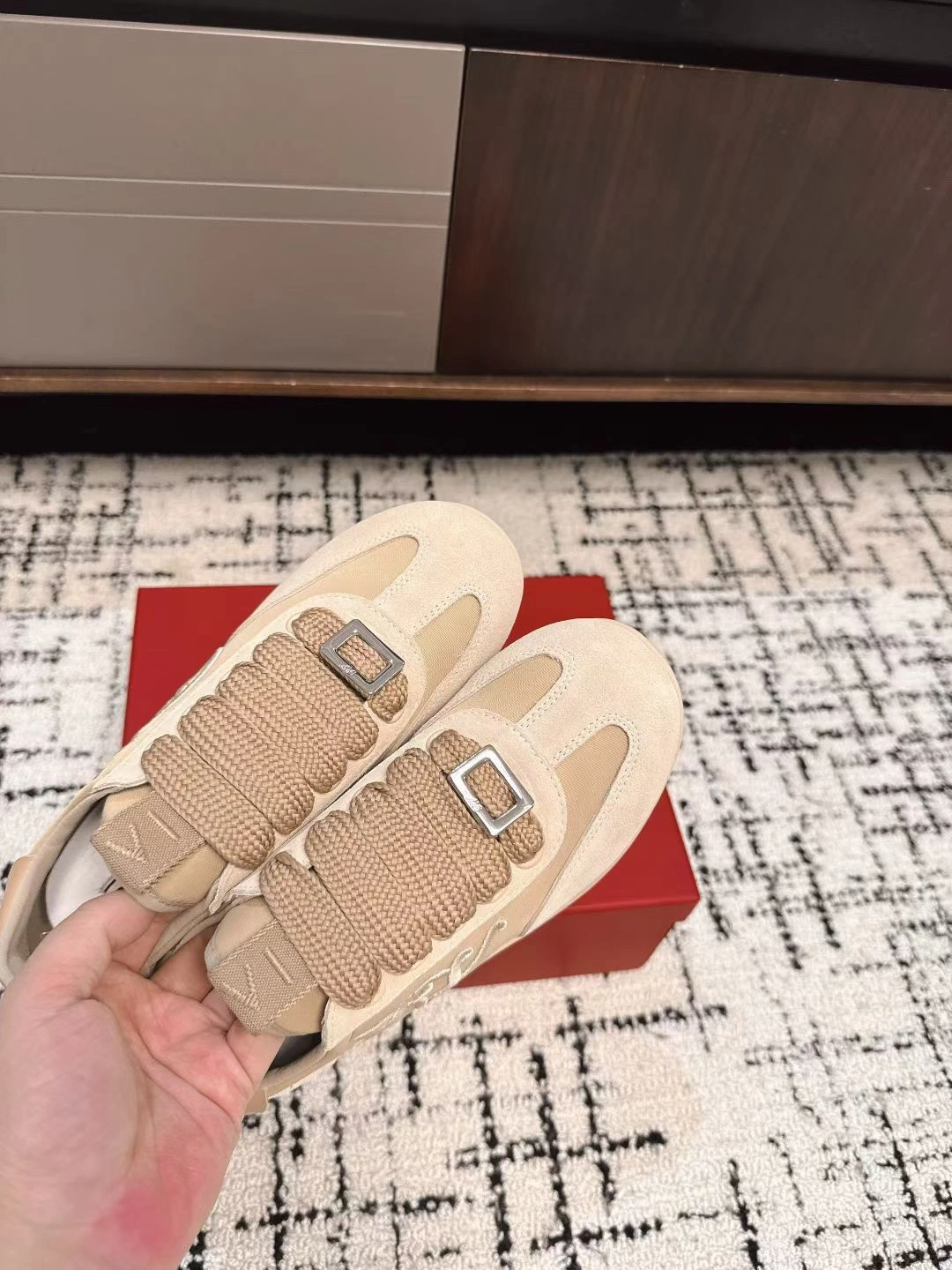 COCO- RO65R RVW79342800TNM sheephide item：E-X362I1310