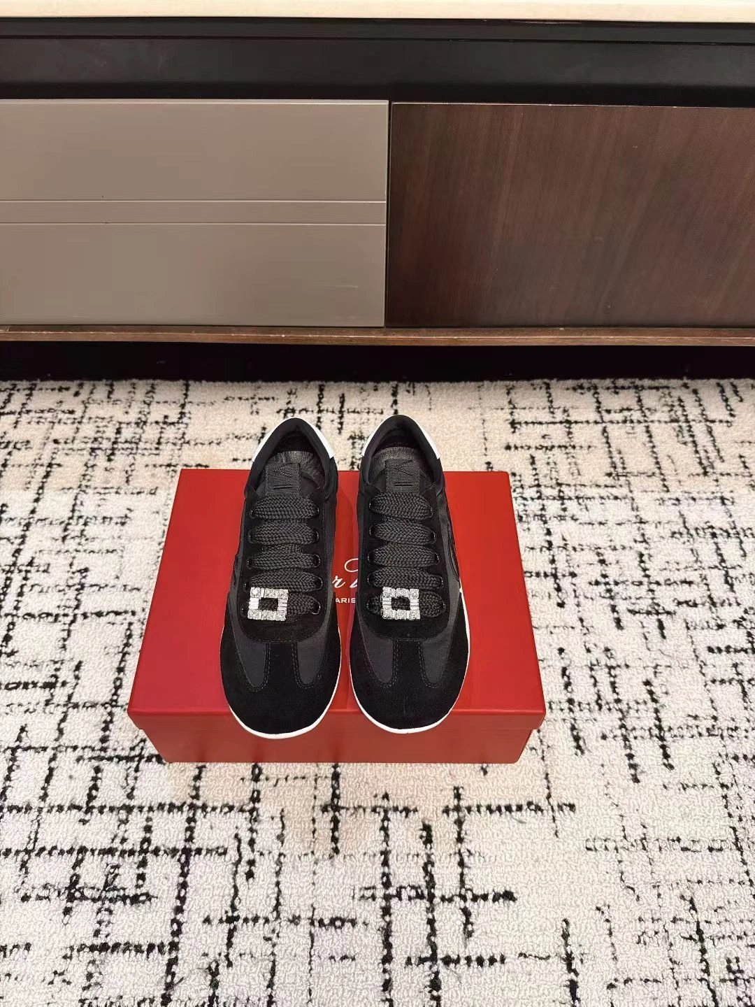 COCO- RO65R RVW79342810TNM sheephide item：E-X362I1311