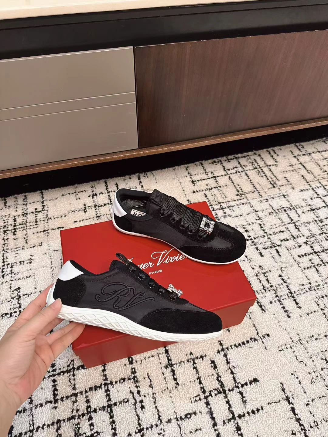 COCO- RO65R RVW79342810TNM sheephide item：E-X362I1311